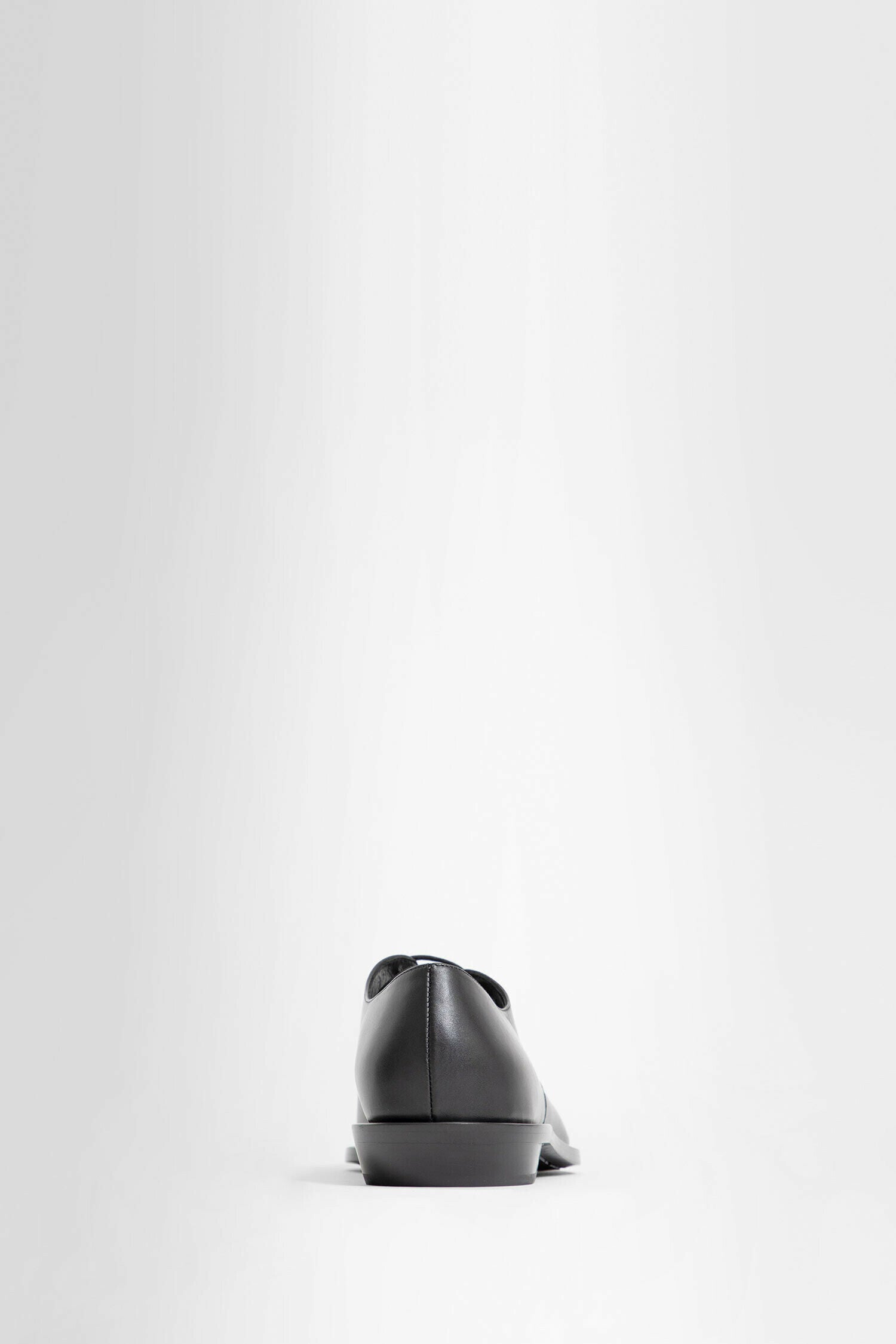 Antonioli ANN DEMEULEMEESTER WOMAN BLACK LACE-UPS