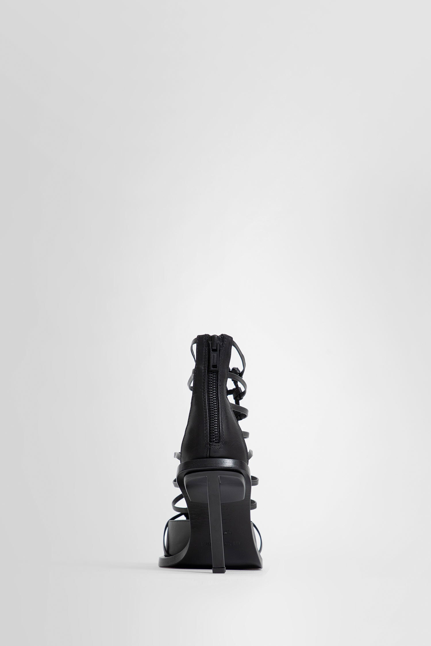 Antonioli ANN DEMEULEMEESTER WOMAN BLACK PUMPS