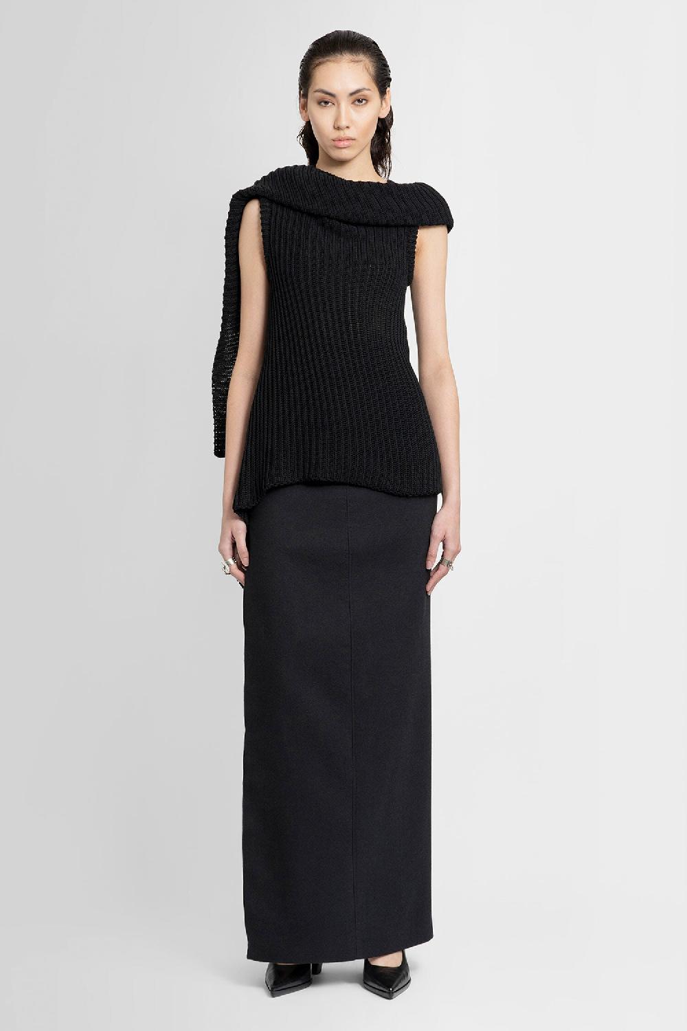 Antonioli ANN DEMEULEMEESTER WOMAN BLACK TOPS