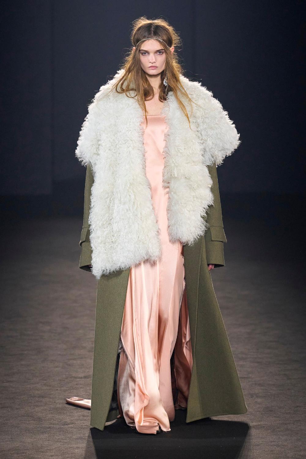 Antonioli ANN DEMEULEMEESTER WOMAN PINK DRESSES