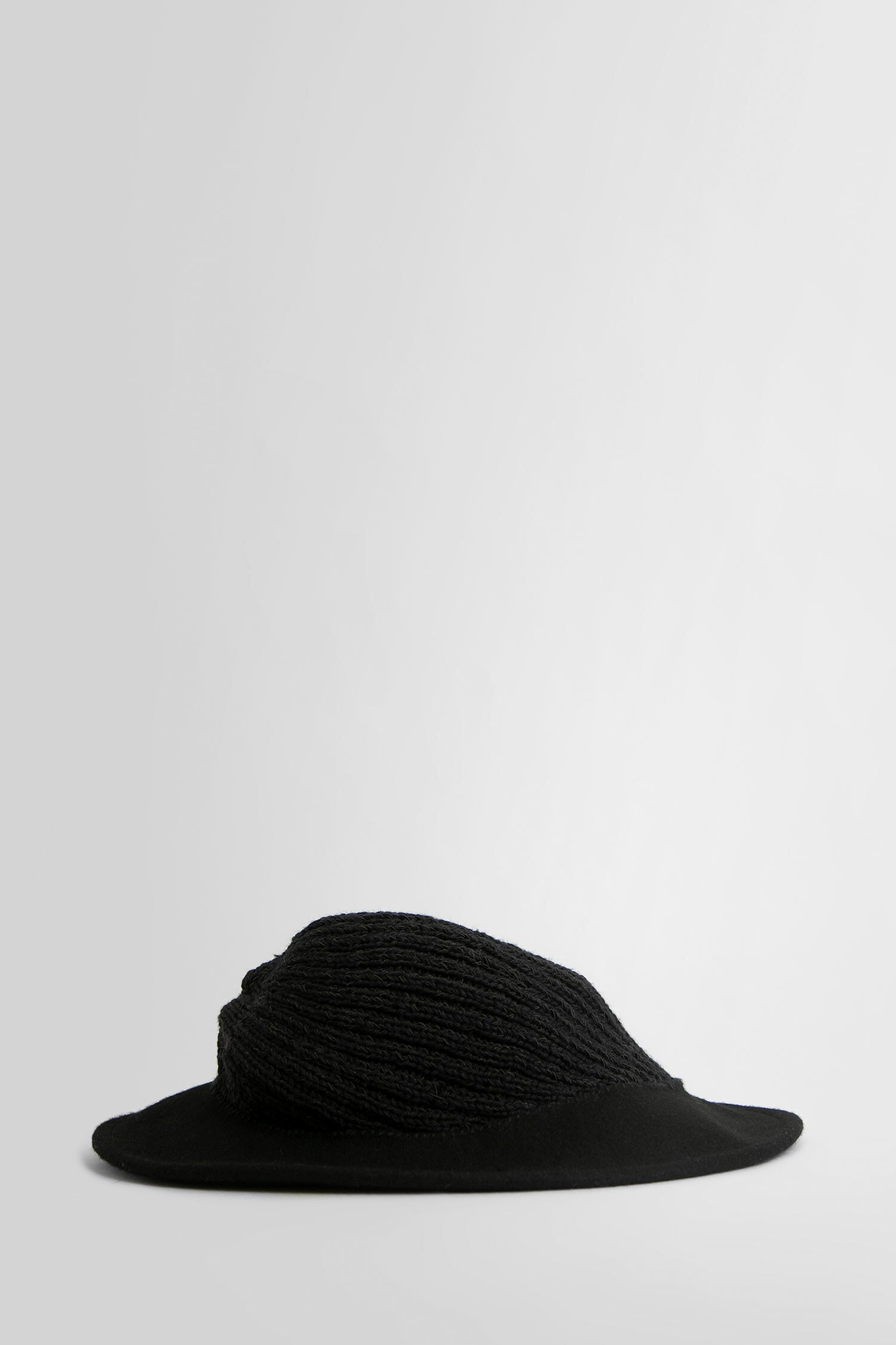 Antonioli BLESS MAN BLACK HATS