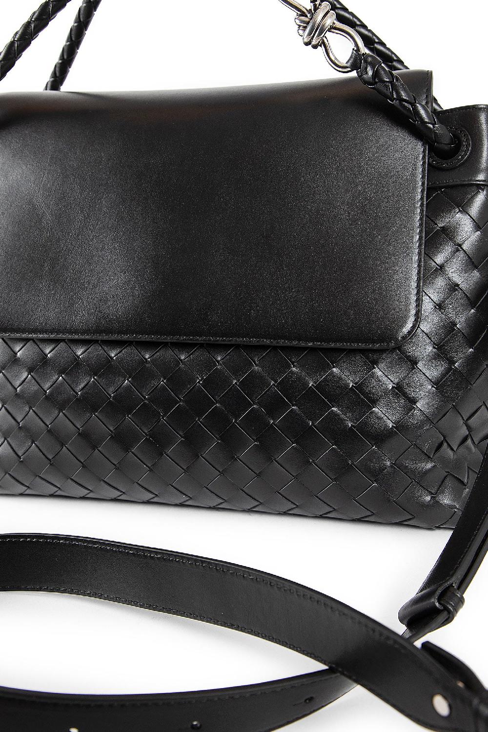 Antonioli BOTTEGA VENETA MAN BLACK CROSSBODY BAGS