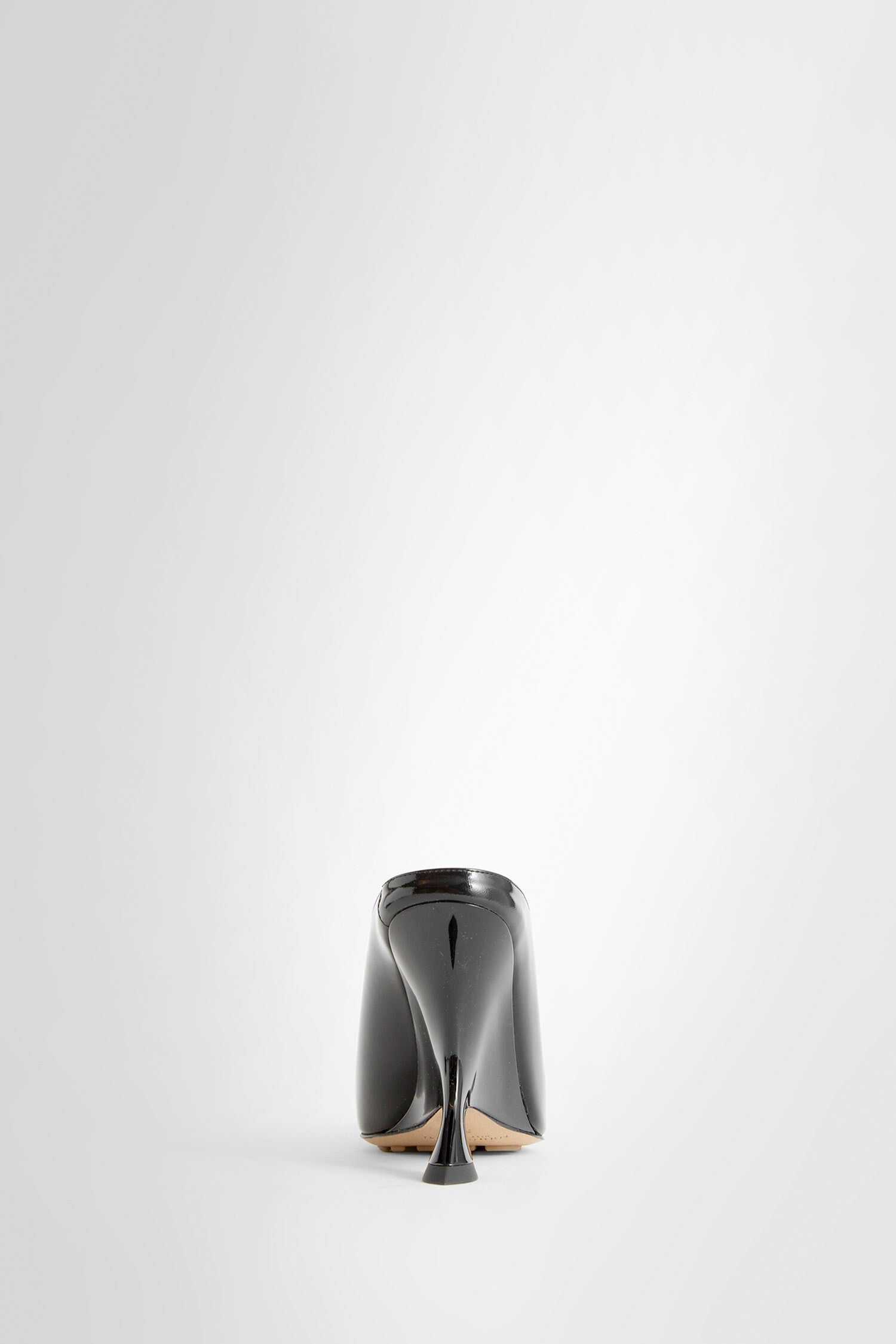 Antonioli BOTTEGA VENETA WOMAN BLACK MULES