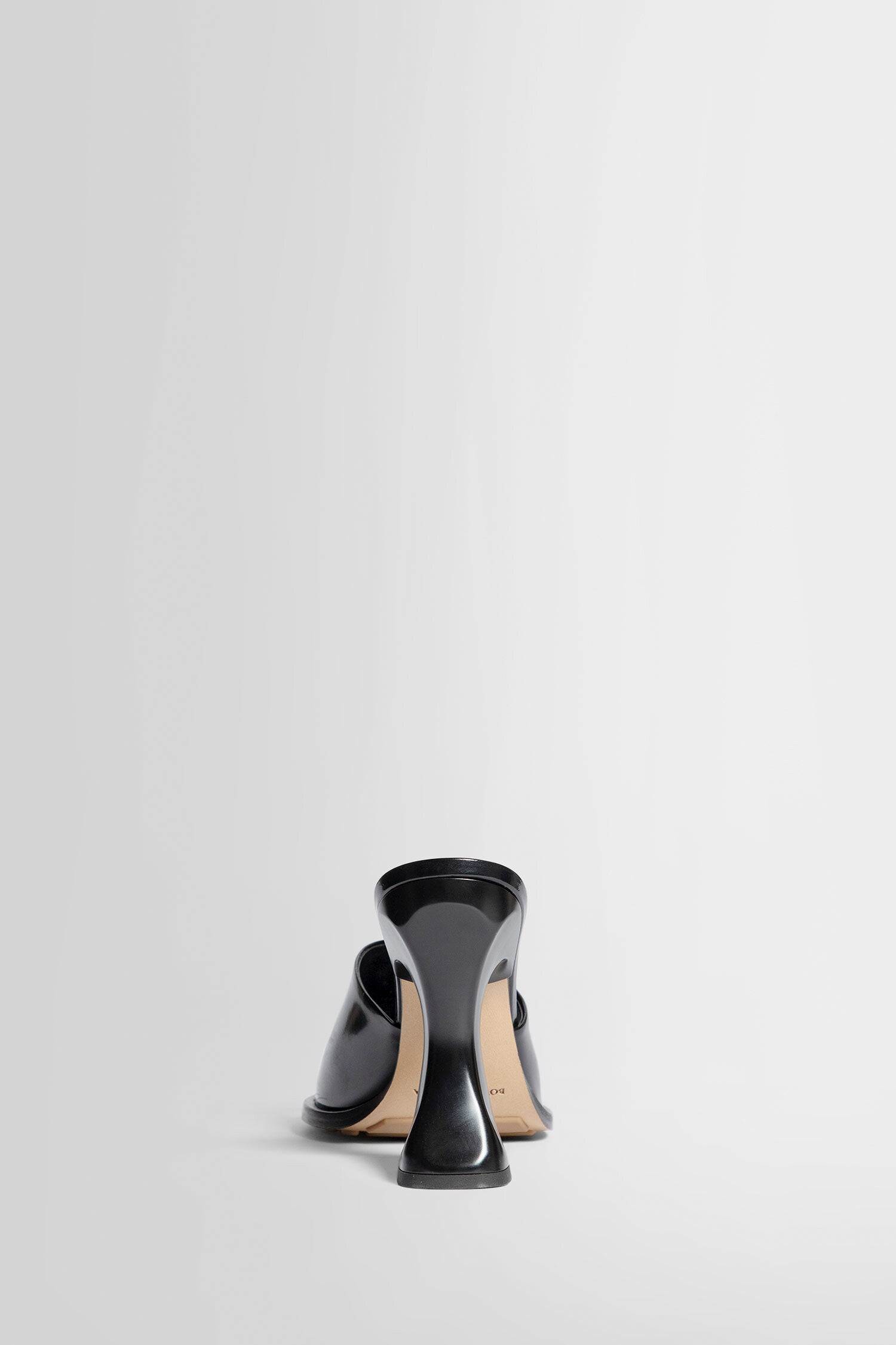 Antonioli BOTTEGA VENETA WOMAN BLACK MULES