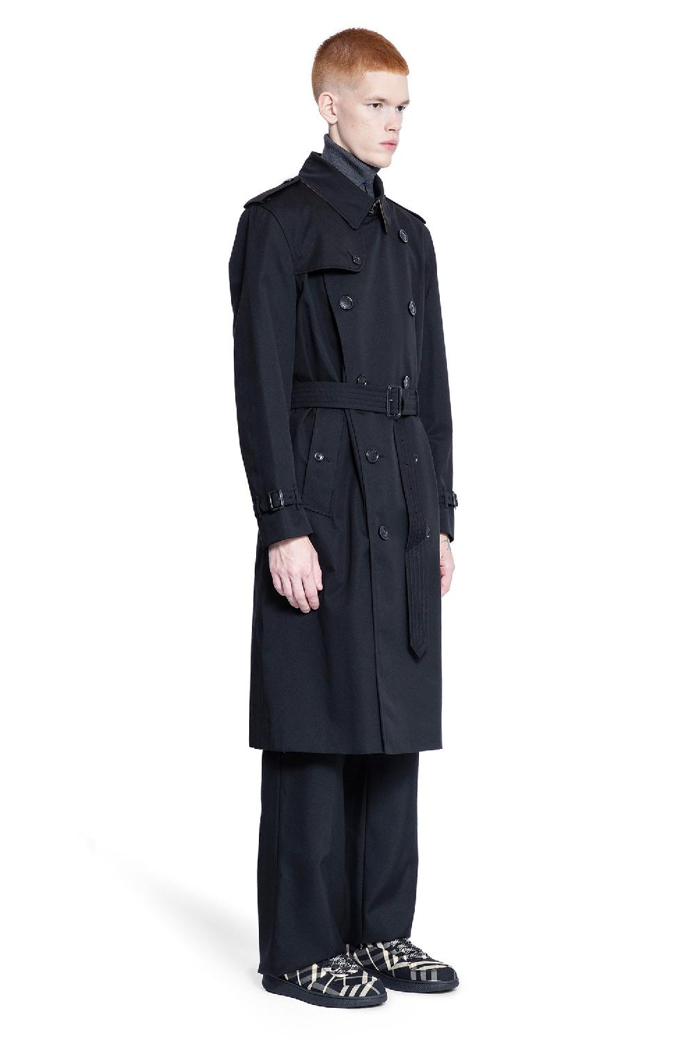 Antonioli BURBERRY MAN BLACK COATS