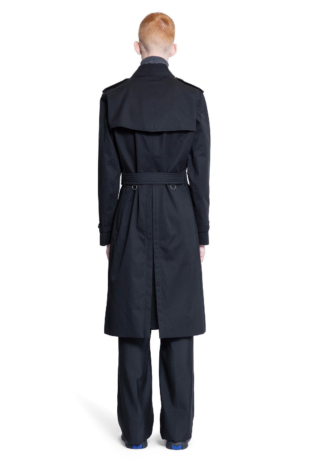 Antonioli BURBERRY MAN BLACK COATS
