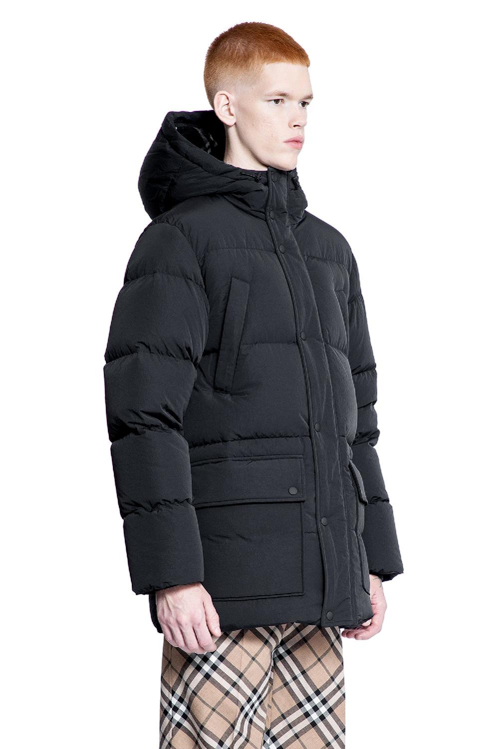 Antonioli BURBERRY MAN BLACK COATS