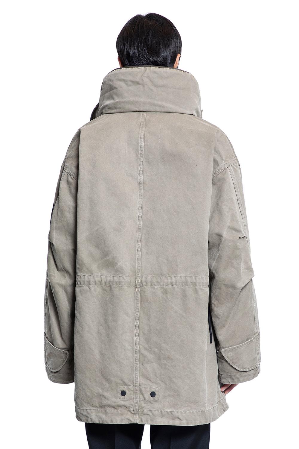 Antonioli BURBERRY MAN GREY COATS