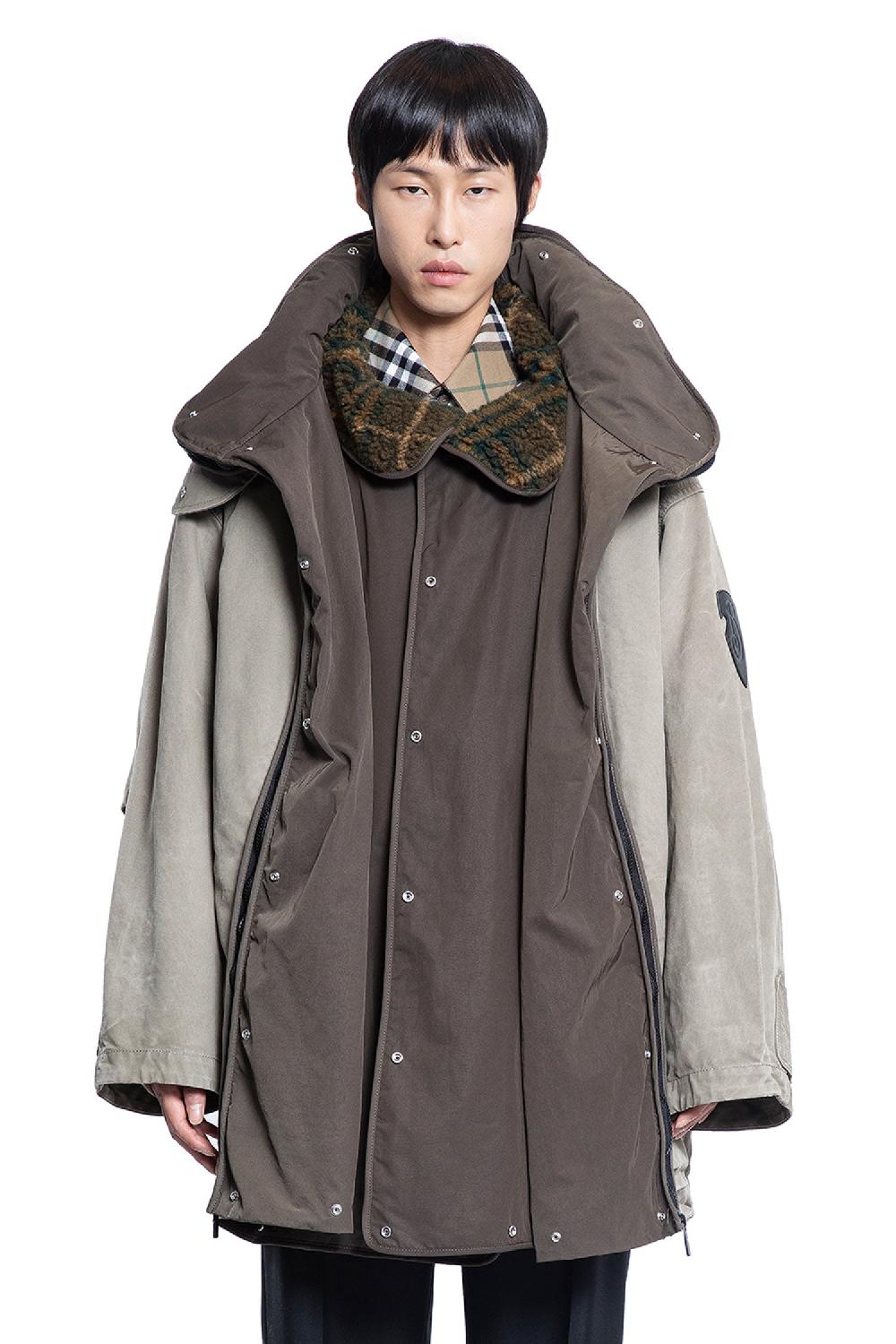 Antonioli BURBERRY MAN GREY COATS