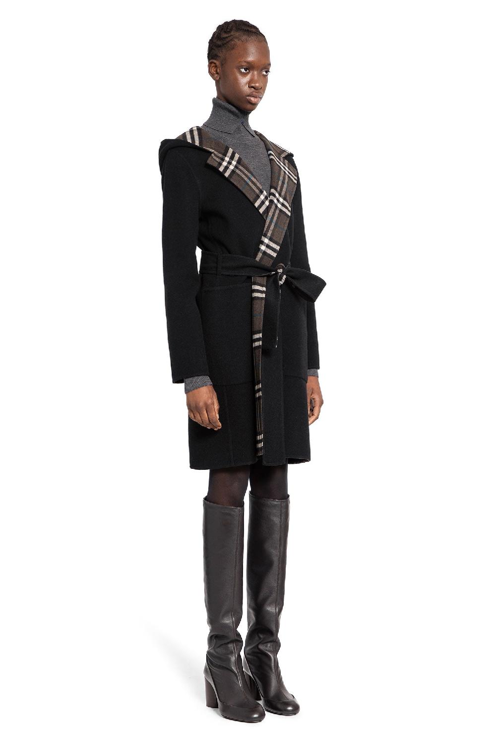 Antonioli BURBERRY WOMAN BLACK COATS