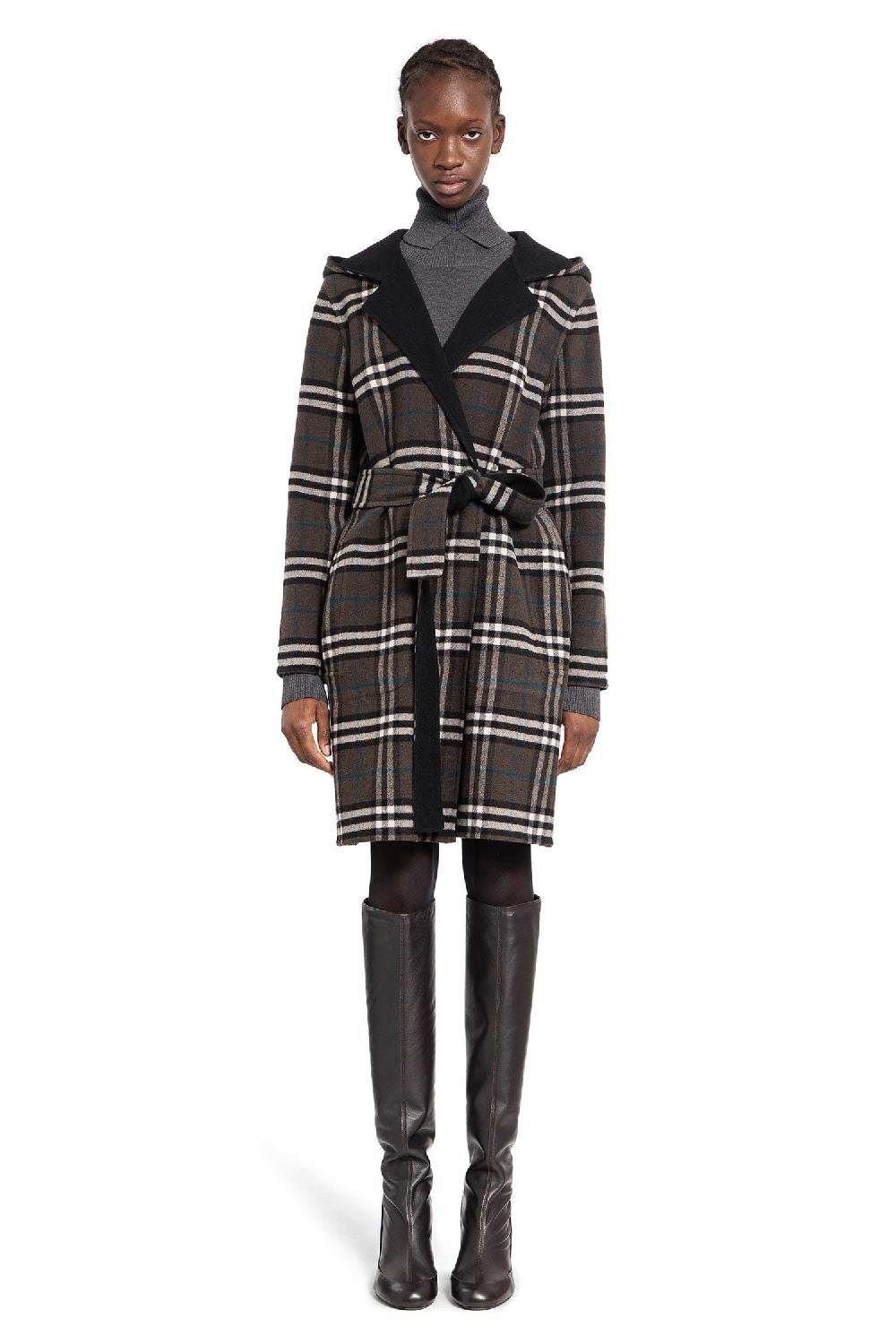 Antonioli BURBERRY WOMAN BLACK COATS
