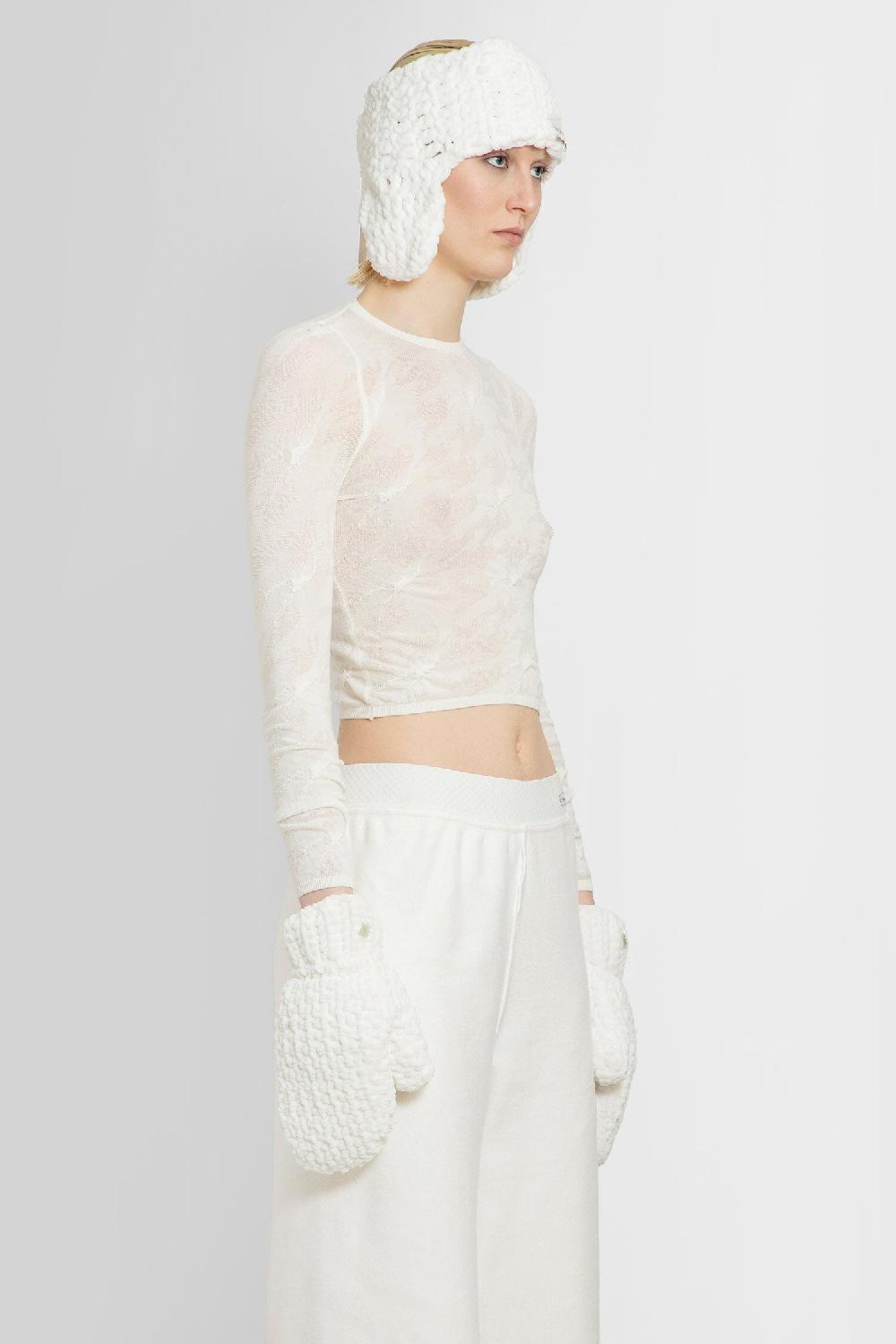 Antonioli CHRISTINA SEEWALD WOMAN WHITE GLOVES