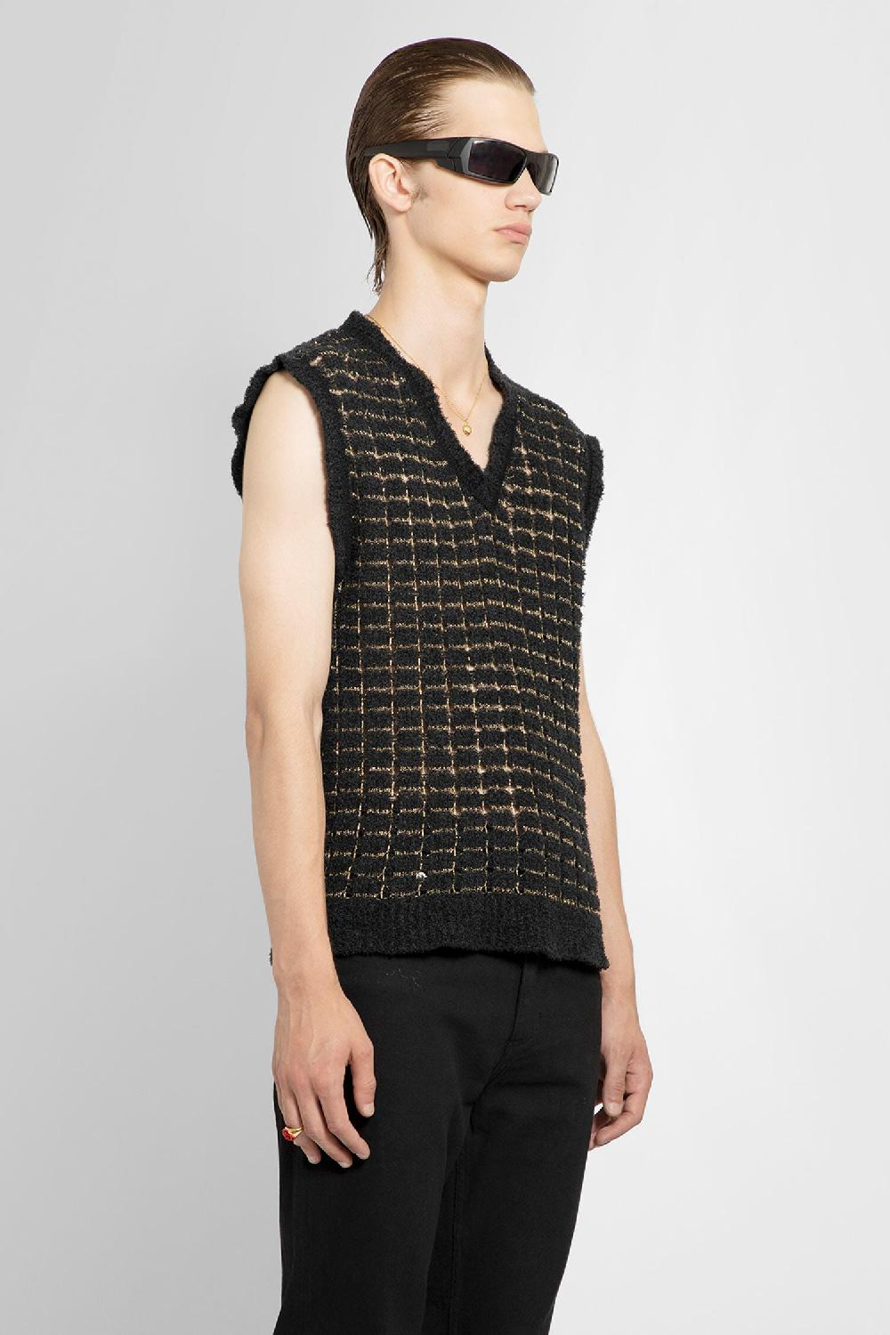 Antonioli ERNEST W. BAKER MAN BLACK VESTS