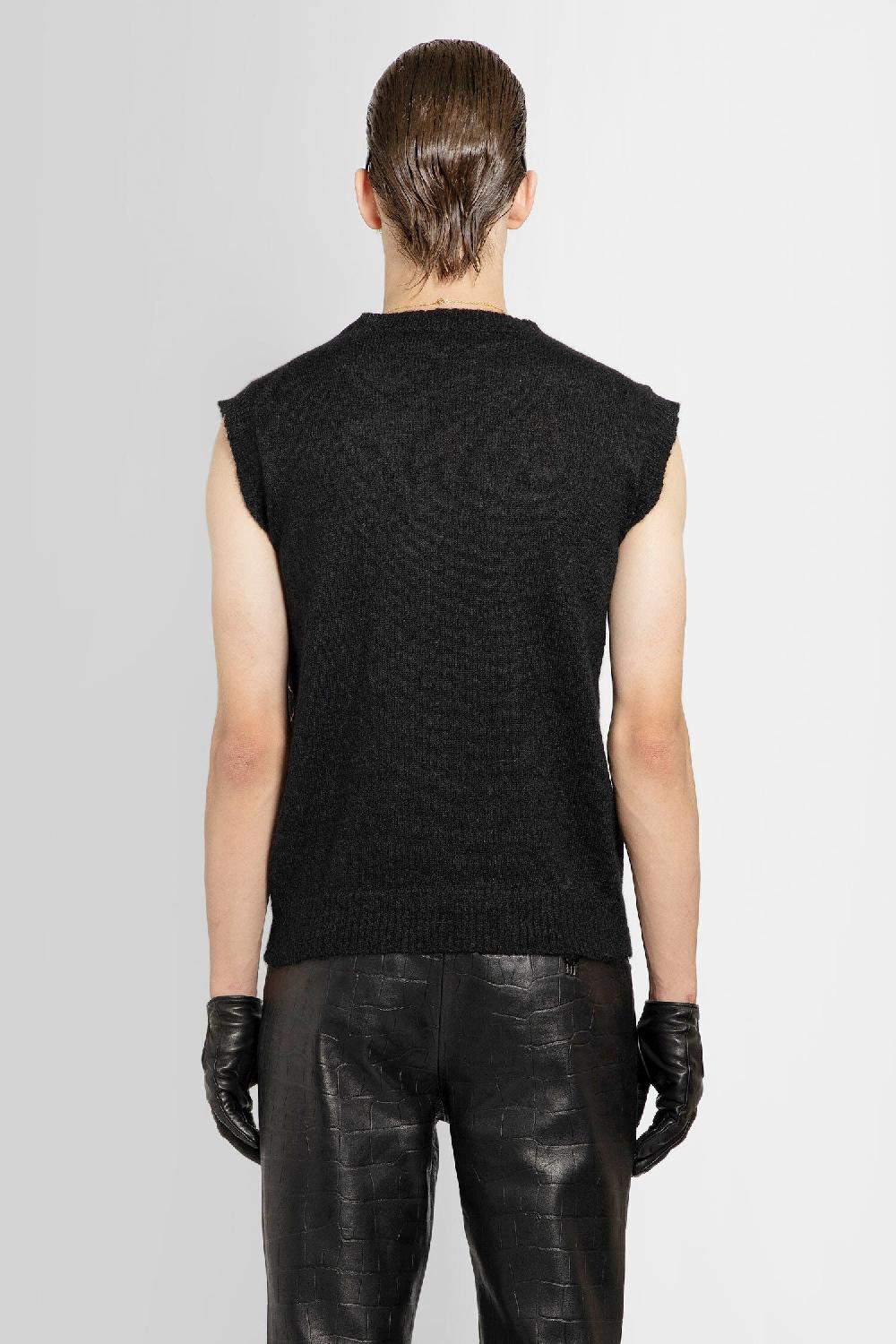 Antonioli ERNEST W. BAKER MAN BLACK VESTS
