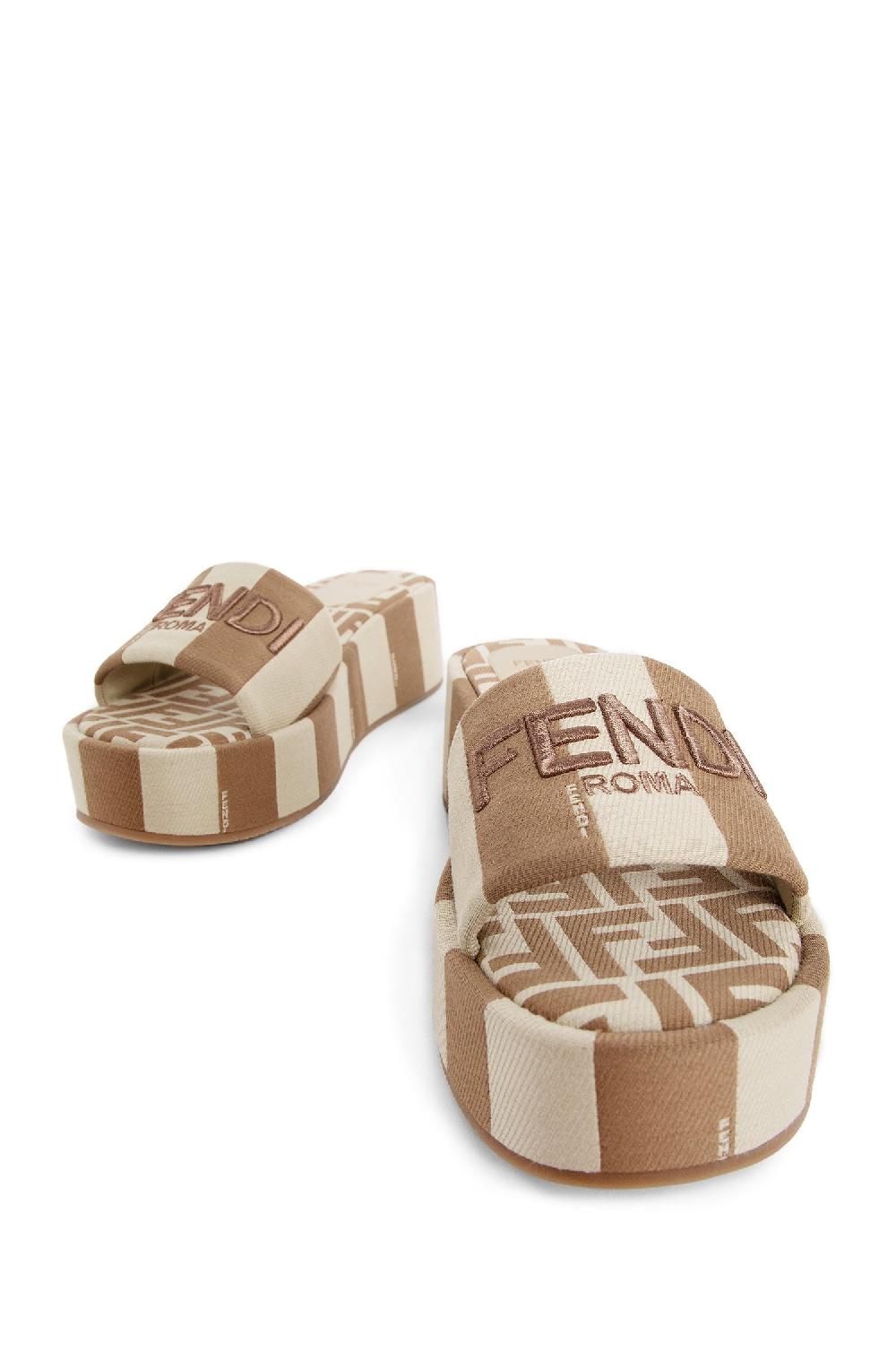 Antonioli FENDI WOMAN BEIGE SANDALS & SLIDES