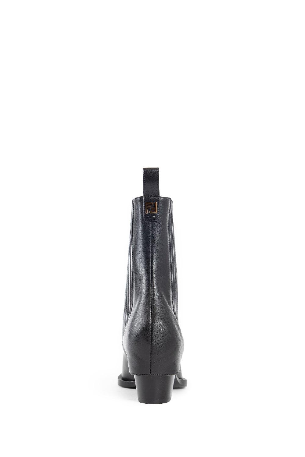 Antonioli FENDI WOMAN BLACK BOOTS