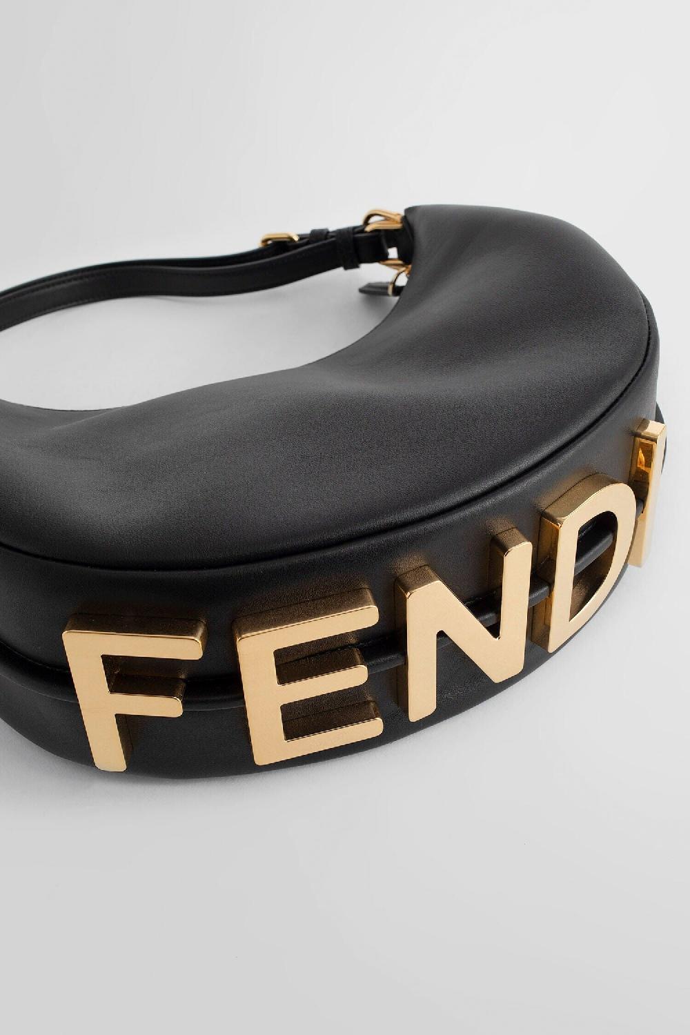 Antonioli FENDI WOMAN BLACK SHOULDER BAGS