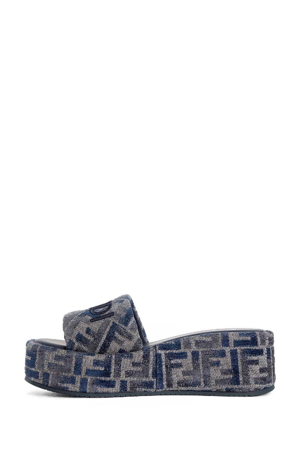 Antonioli FENDI WOMAN BLUE SANDALS & SLIDES