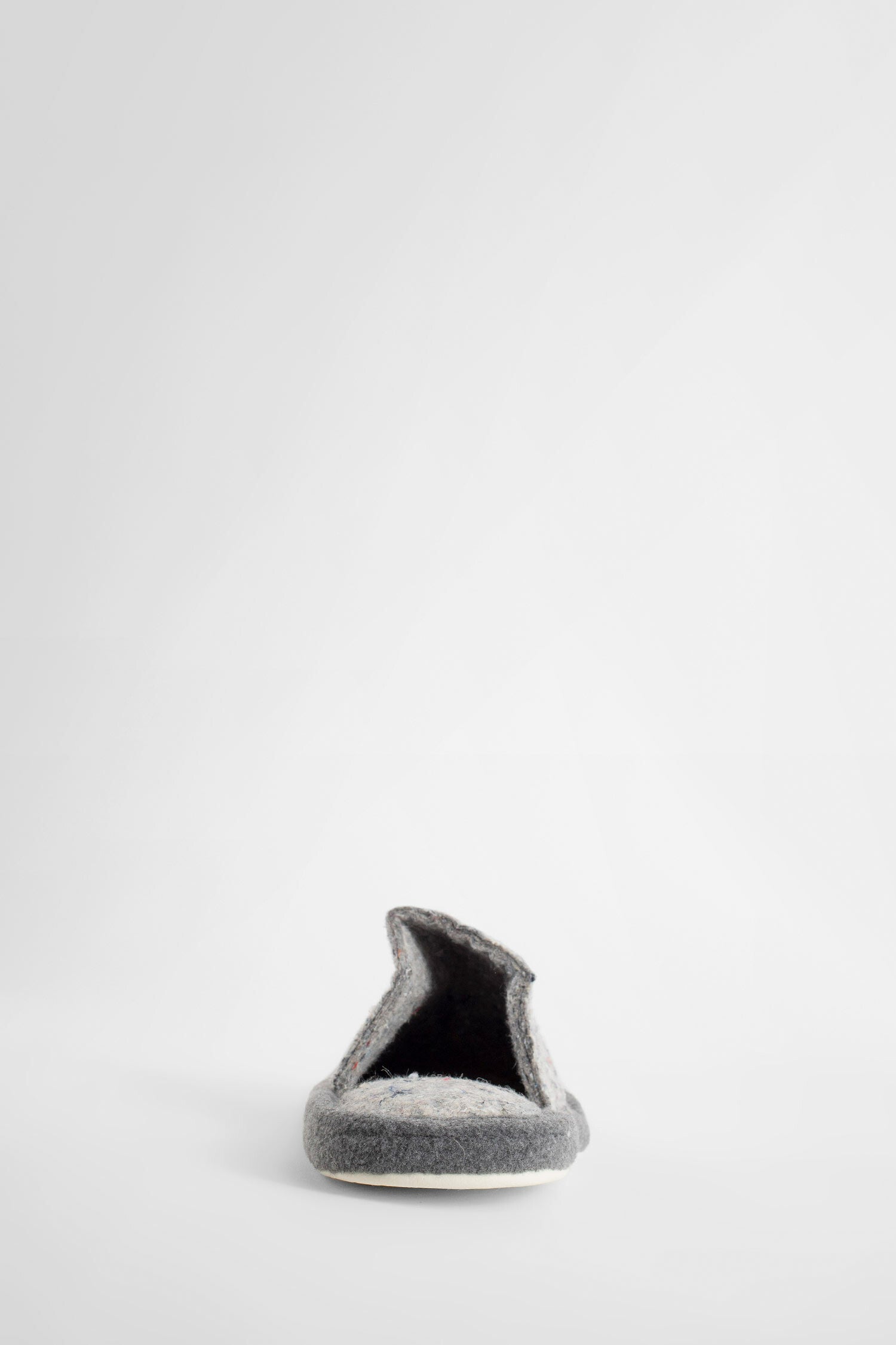 Antonioli HENDER SCHEME MAN GREY MULES