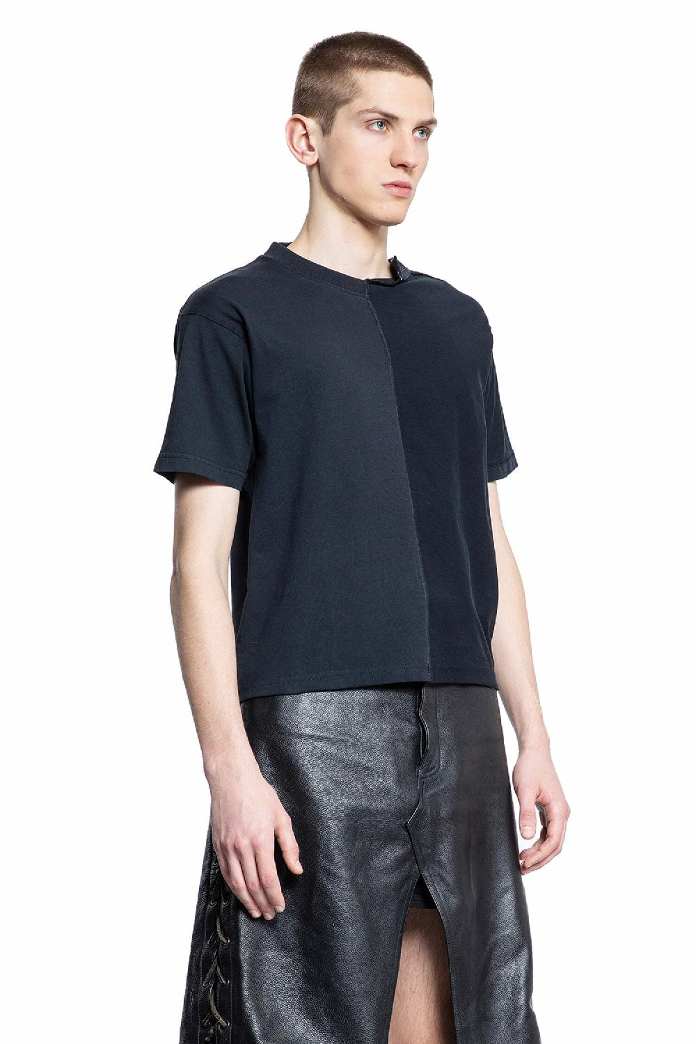 Antonioli HODAKOVA MAN BLACK T-SHIRTS & TANK TOPS