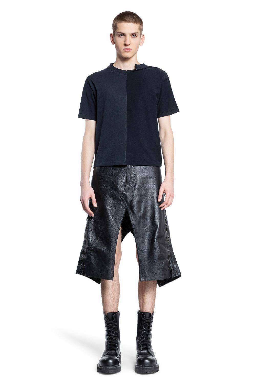 Antonioli HODAKOVA MAN BLACK T-SHIRTS & TANK TOPS