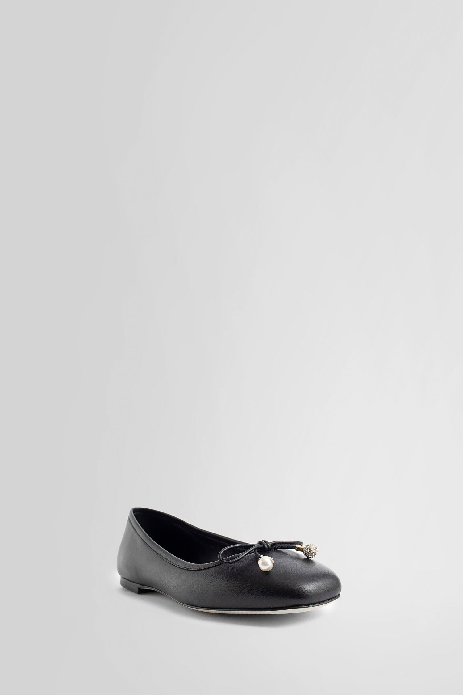 Antonioli JIMMY CHOO WOMAN BLACK FLATS