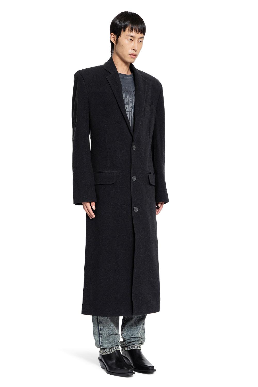 Antonioli JORDANLUCA MAN BLACK COATS