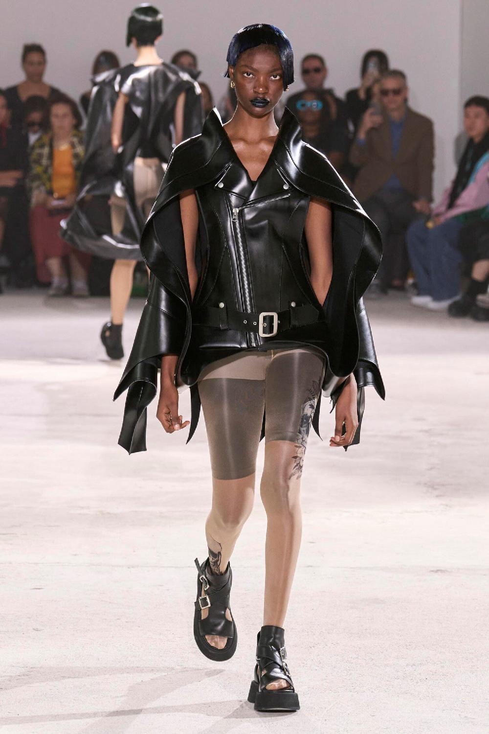 Antonioli JUNYA WATANABE WOMAN BEIGE SOCKS