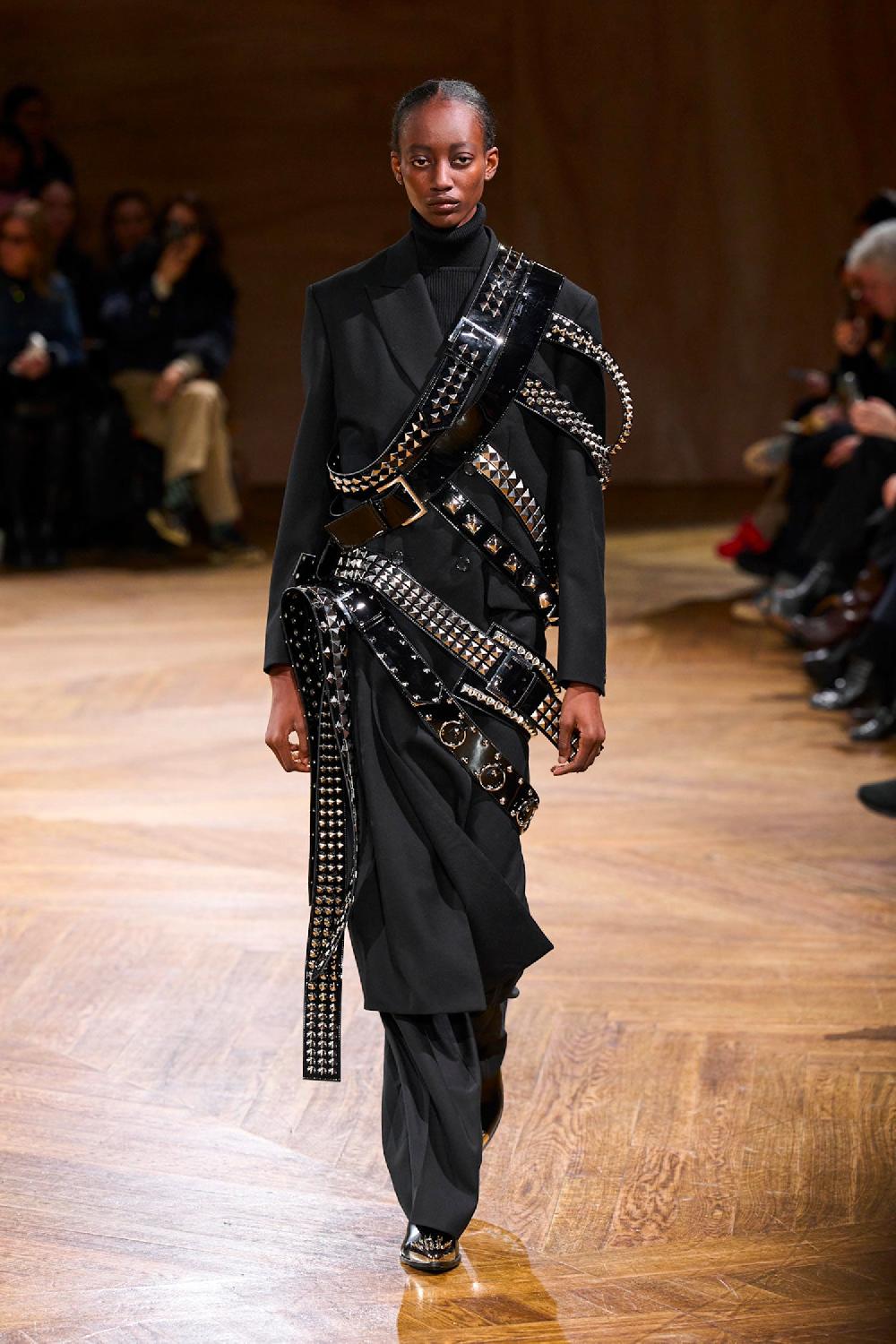 Antonioli JUNYA WATANABE WOMAN BLACK COATS