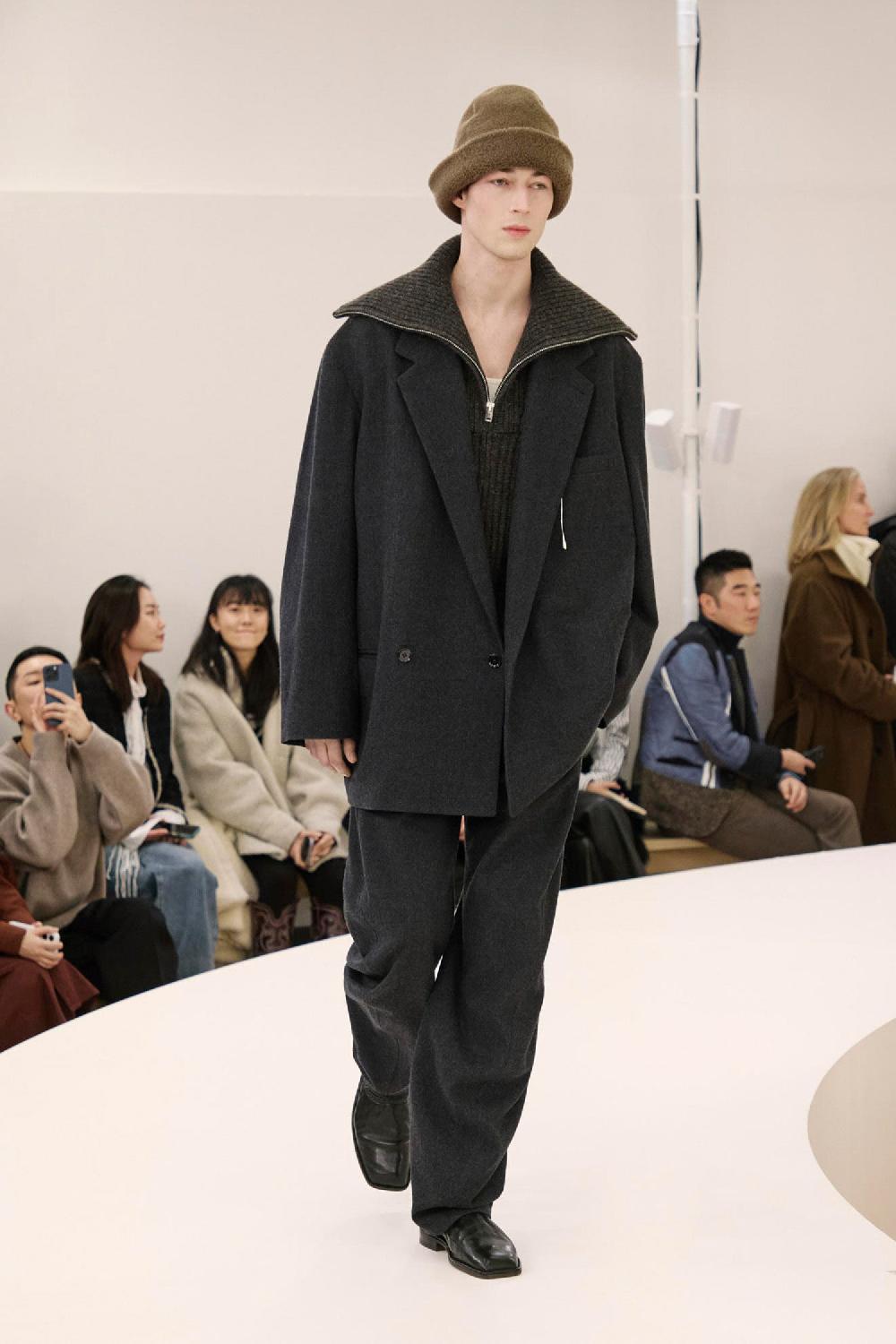 Antonioli LEMAIRE MAN BLACK BLAZERS