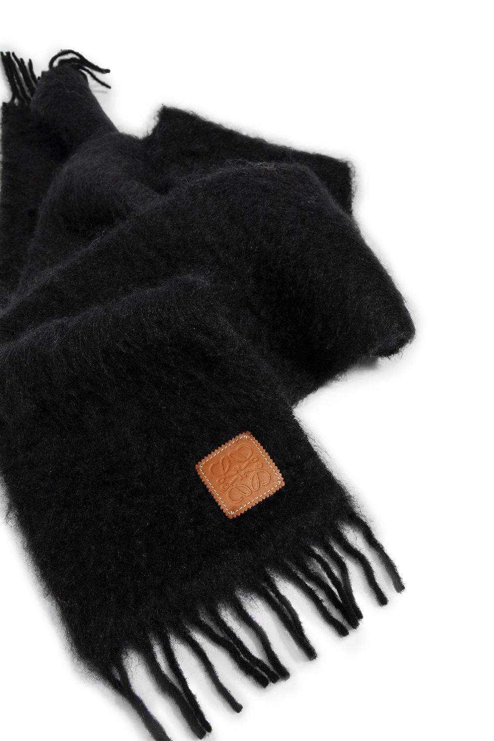 Antonioli LOEWE MAN BLACK SCARVES