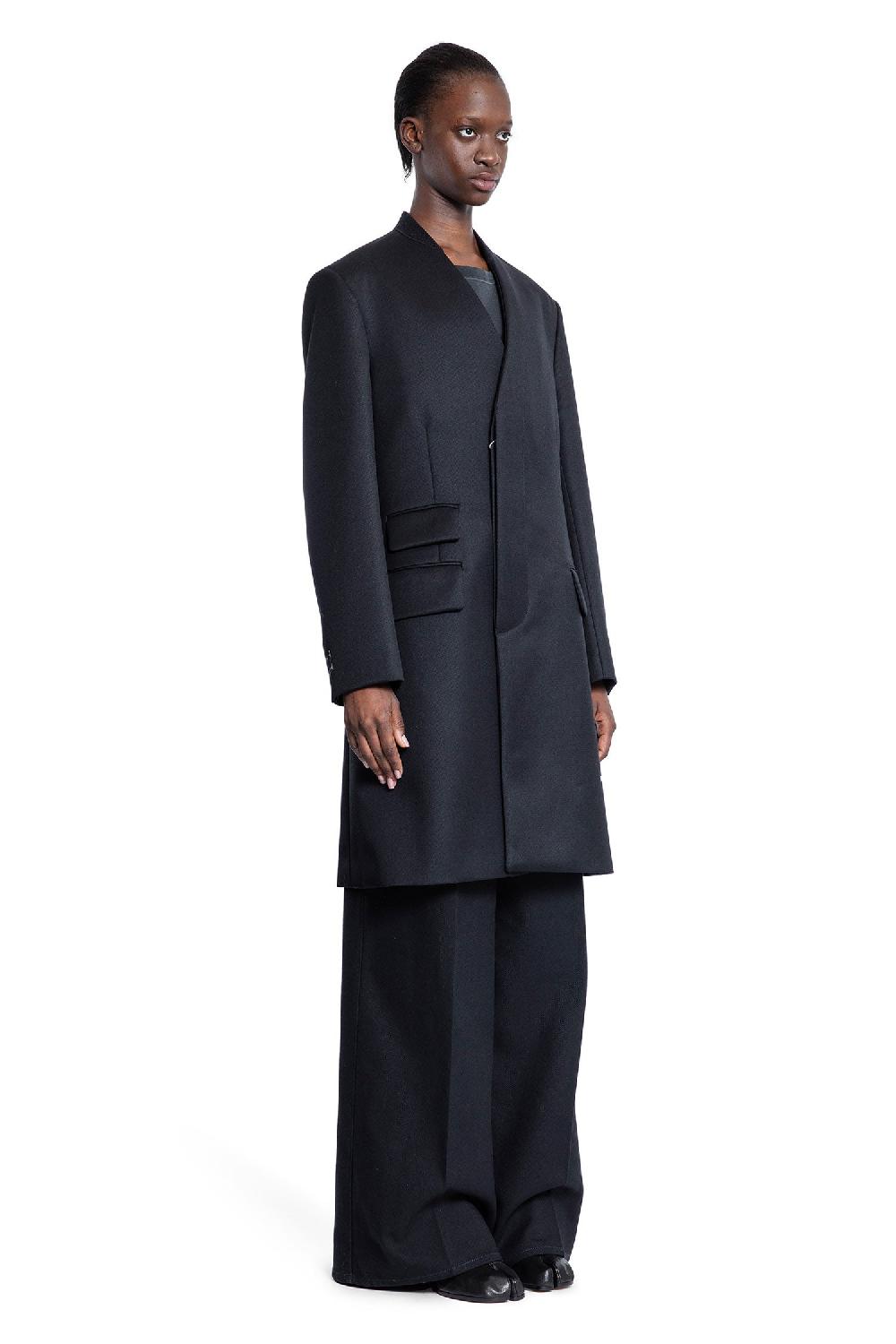 Antonioli MAISON MARGIELA WOMAN BLACK COATS