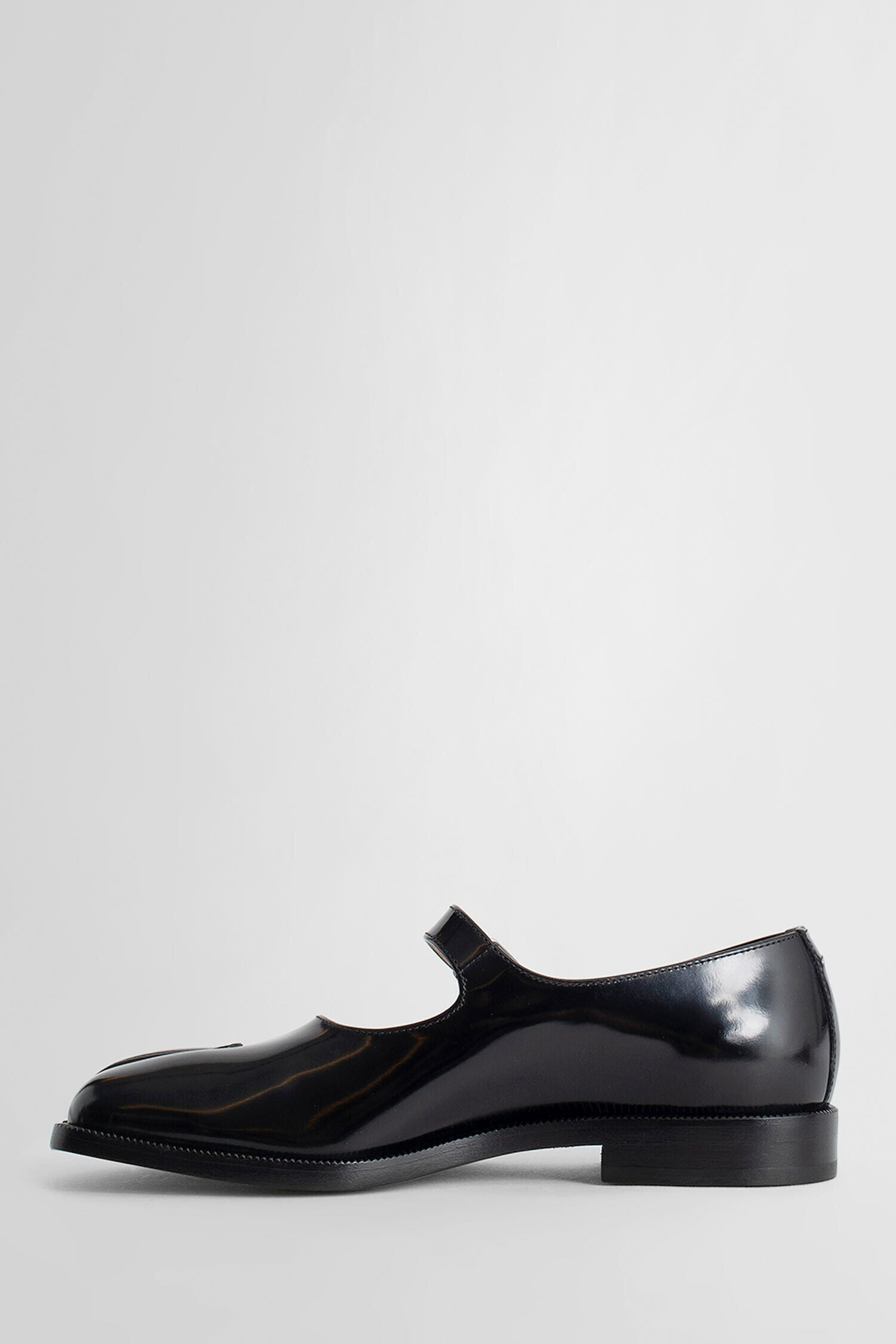 Antonioli MAISON MARGIELA WOMAN BLACK FLATS