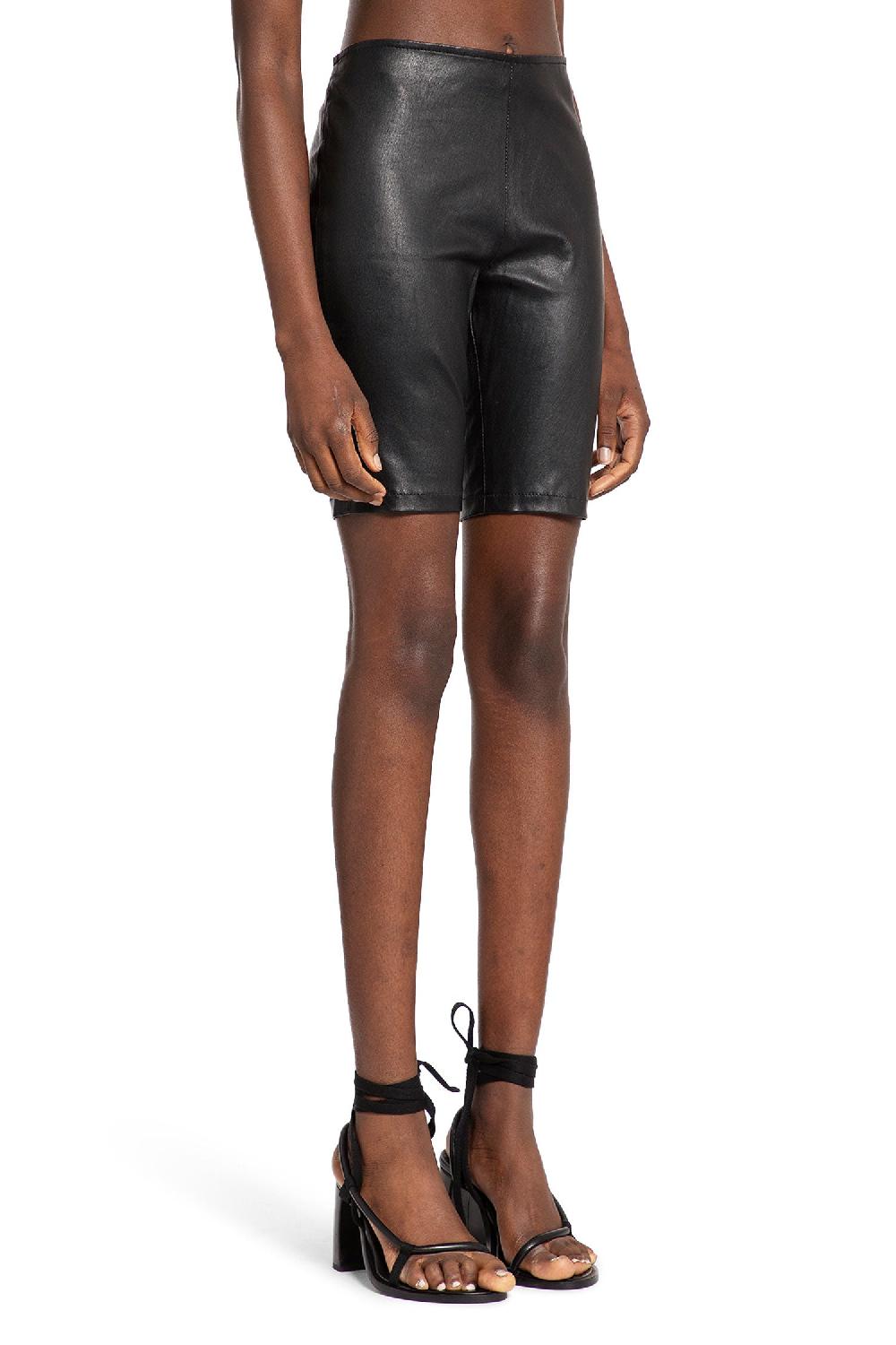 Antonioli MANOKHI WOMAN BLACK SHORTS