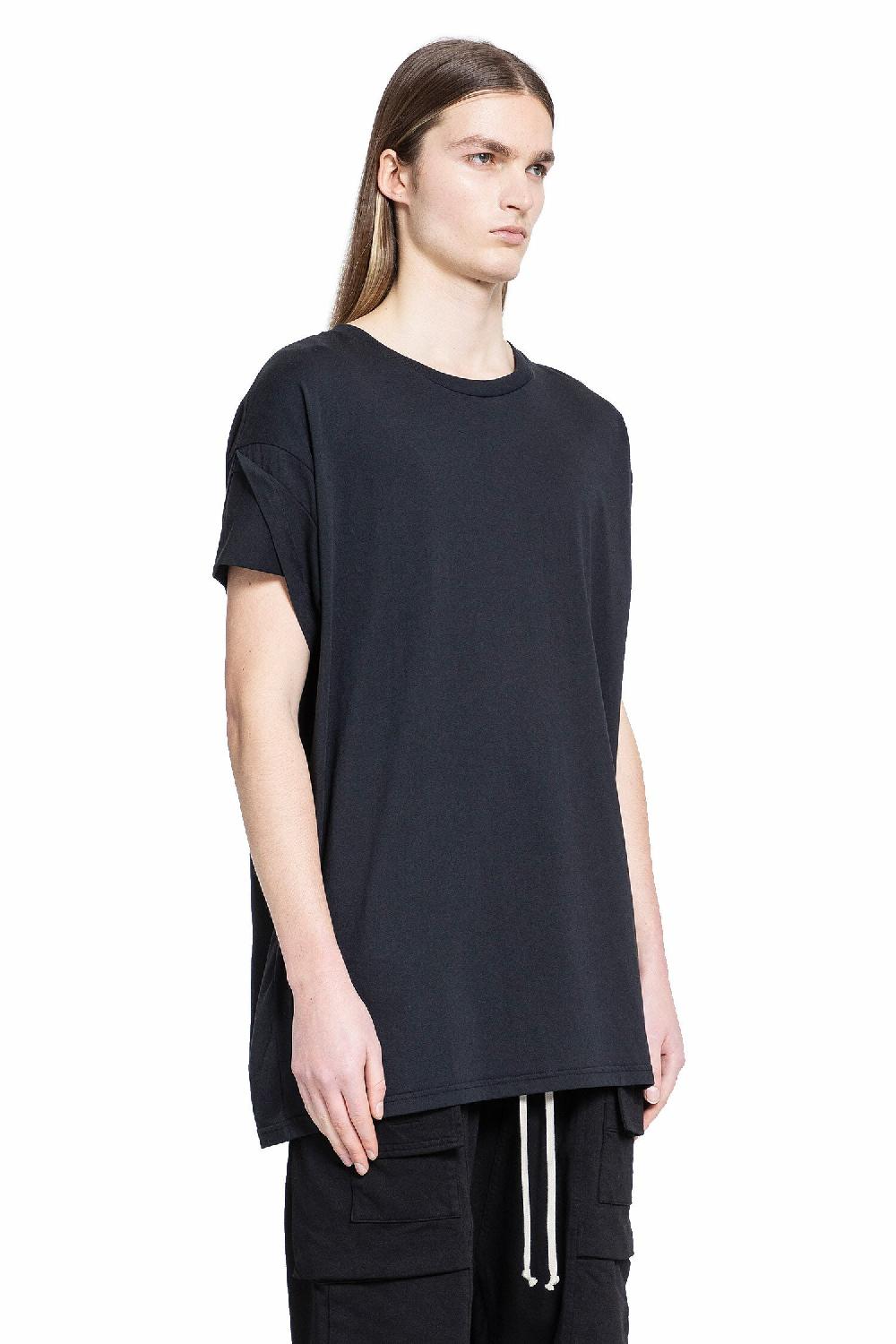 Antonioli MARINA YEE MAN BLACK T-SHIRTS & TANK TOPS
