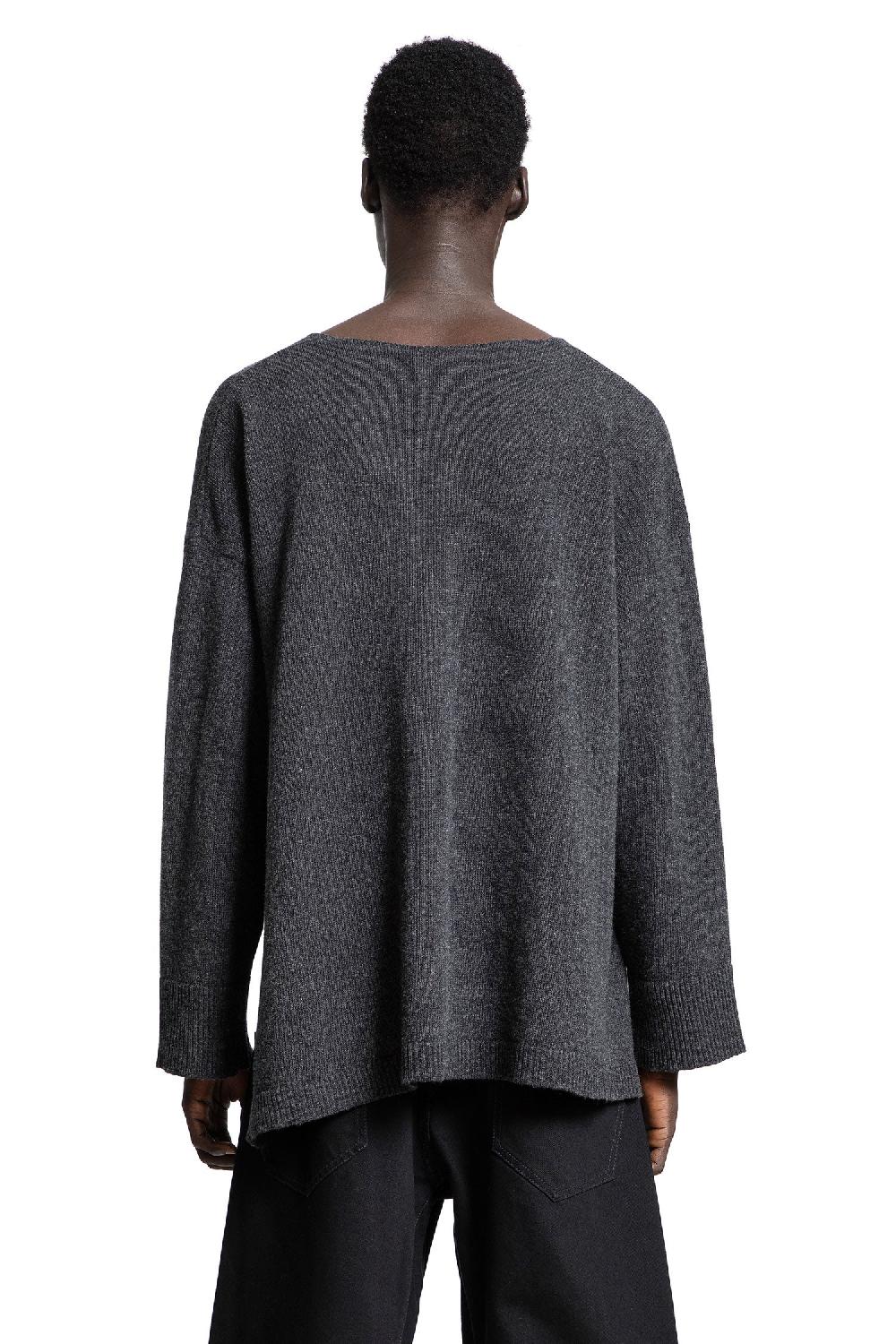 Antonioli MARINA YEE MAN GREY KNITWEAR