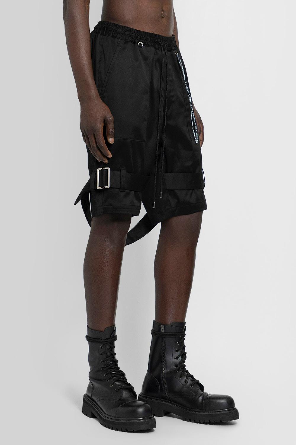 Antonioli MASTERMIND WORLD MAN BLACK SHORTS & SKIRTS