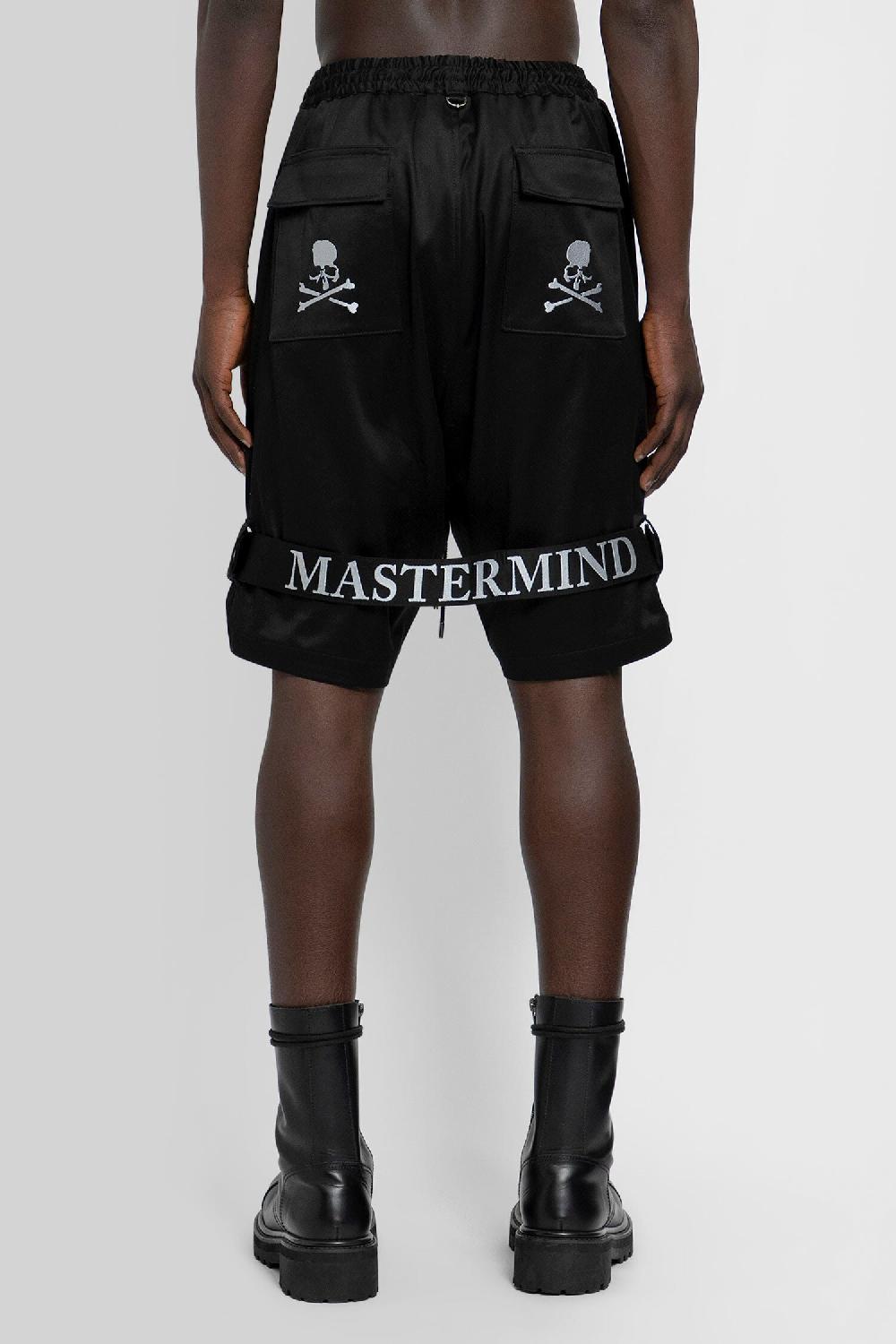 Antonioli MASTERMIND WORLD MAN BLACK SHORTS & SKIRTS