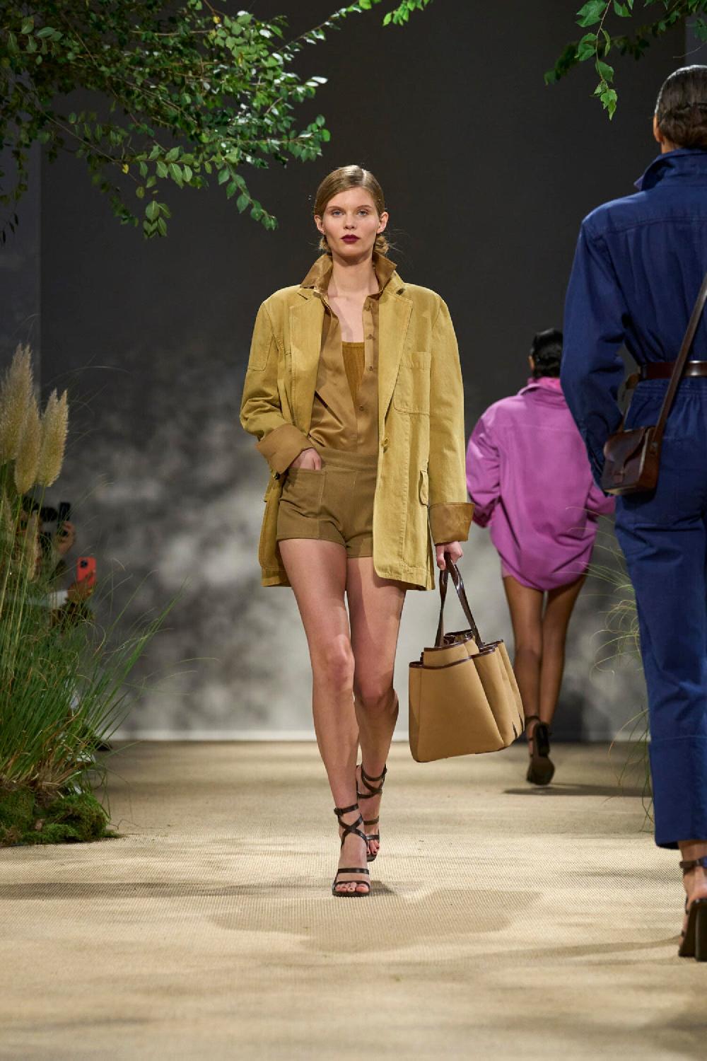 Antonioli MAX MARA WOMAN BEIGE BLAZERS