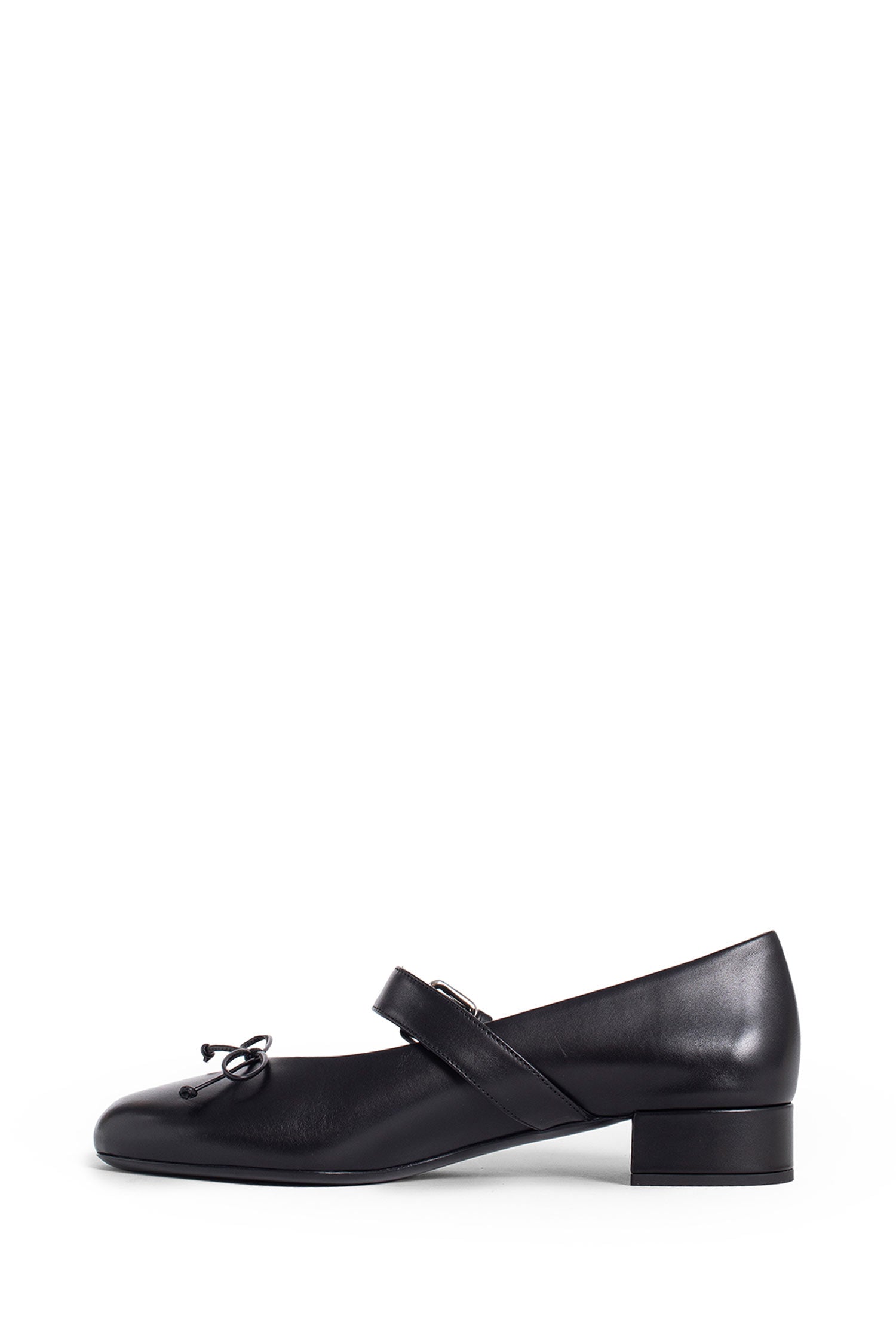 Antonioli MIU MIU WOMAN BLACK FLATS