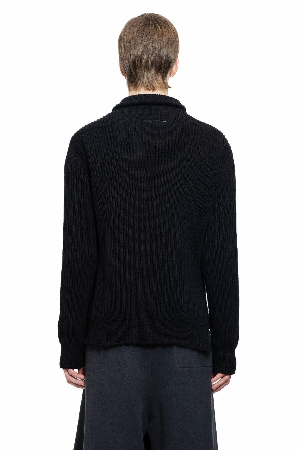 Antonioli MM6 MAISON MARGIELA MAN BLACK KNITWEAR