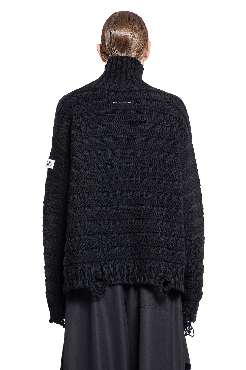 Antonioli MM6 MAISON MARGIELA MAN BLACK KNITWEAR