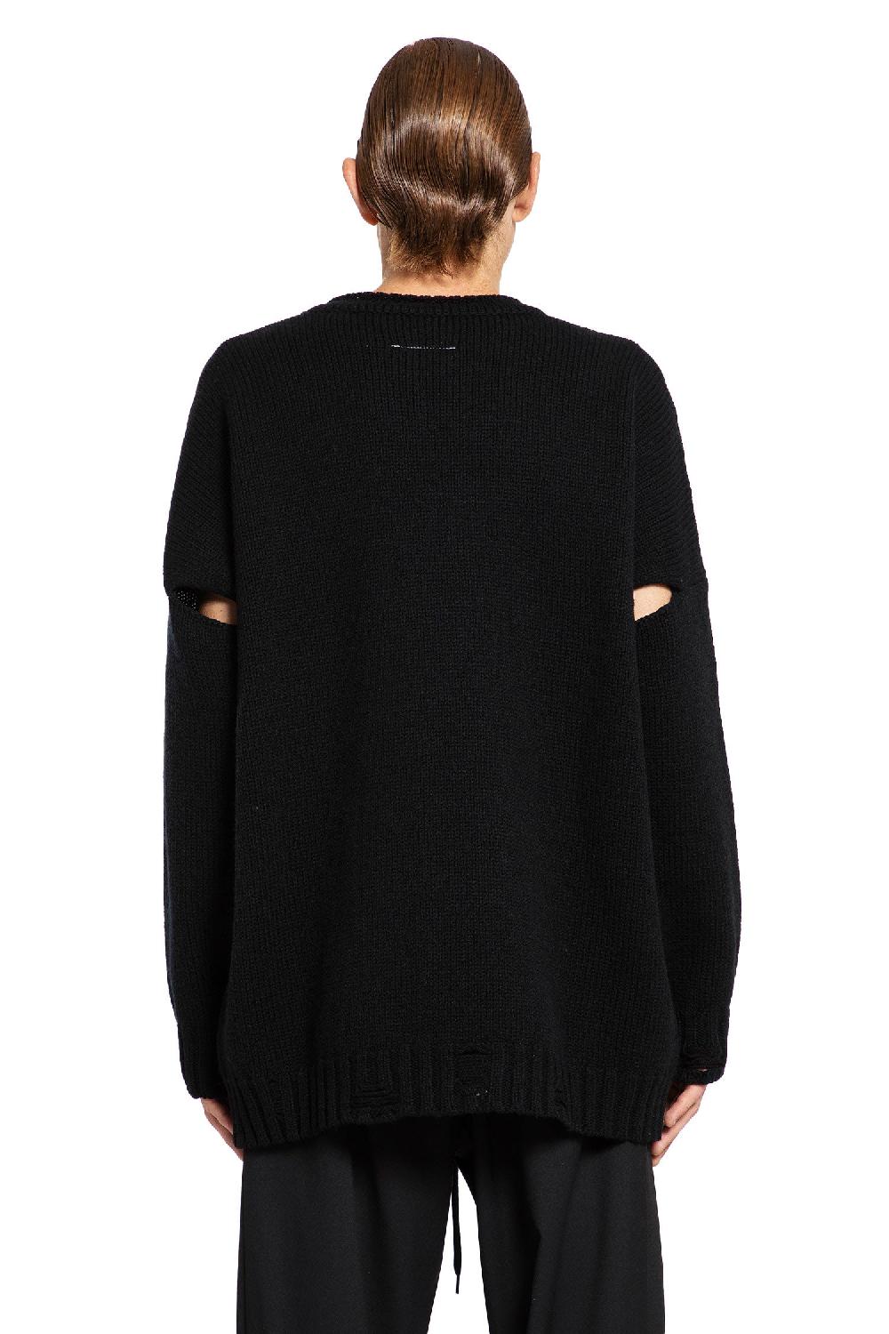 Antonioli MM6 MAISON MARGIELA MAN BLACK KNITWEAR