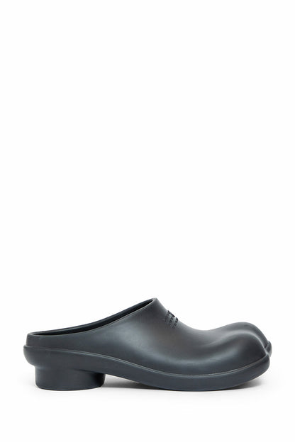 Antonioli MM6 MAISON MARGIELA MAN BLACK MULES
