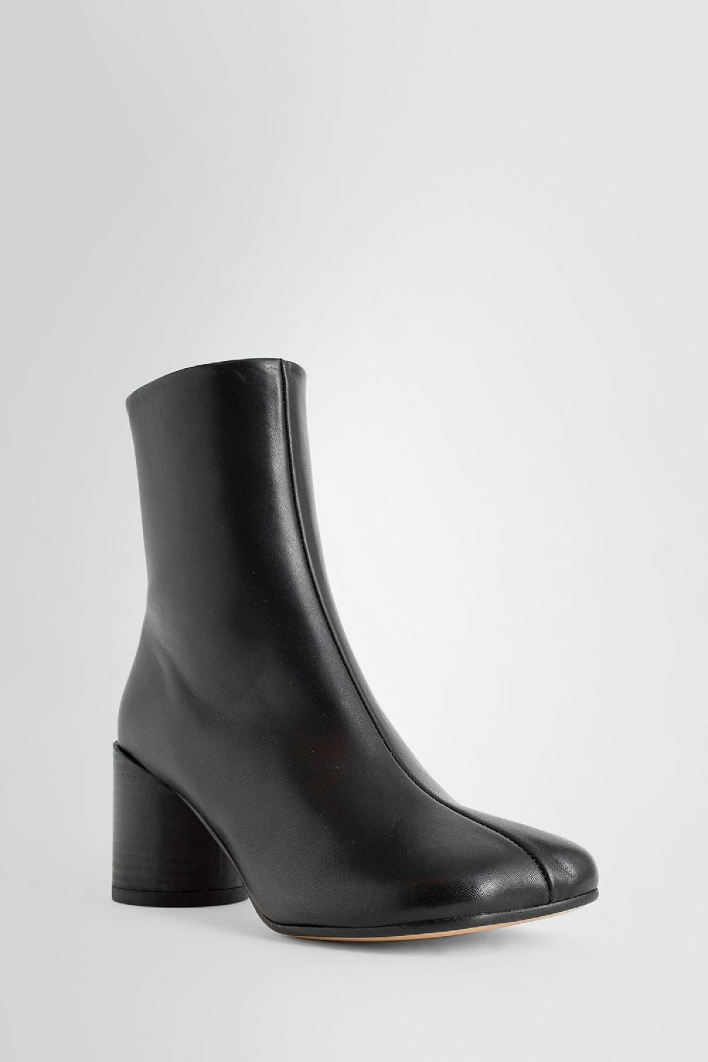 Antonioli MM6 MAISON MARGIELA WOMAN BLACK BOOTS