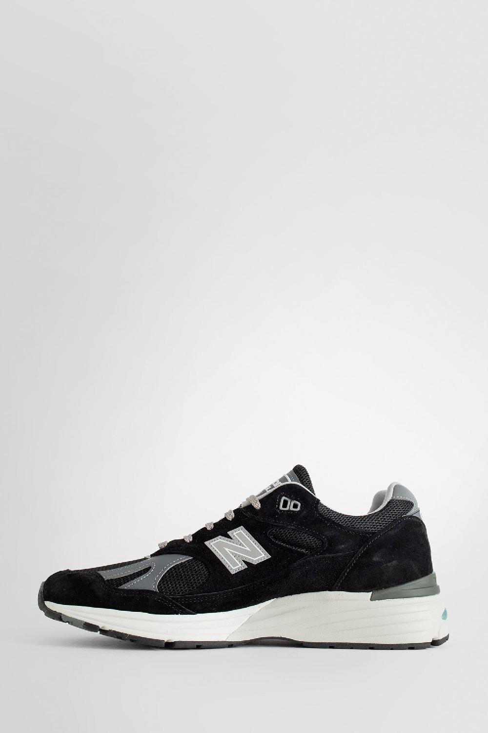Antonioli NEW BALANCE UNISEX BLACK SNEAKERS