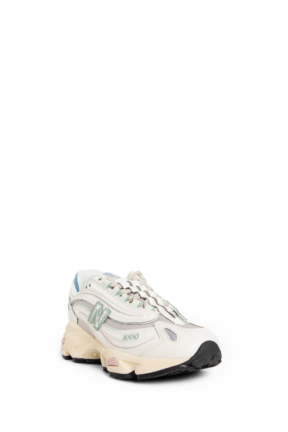 Antonioli NEW BALANCE UNISEX WHITE SNEAKERS