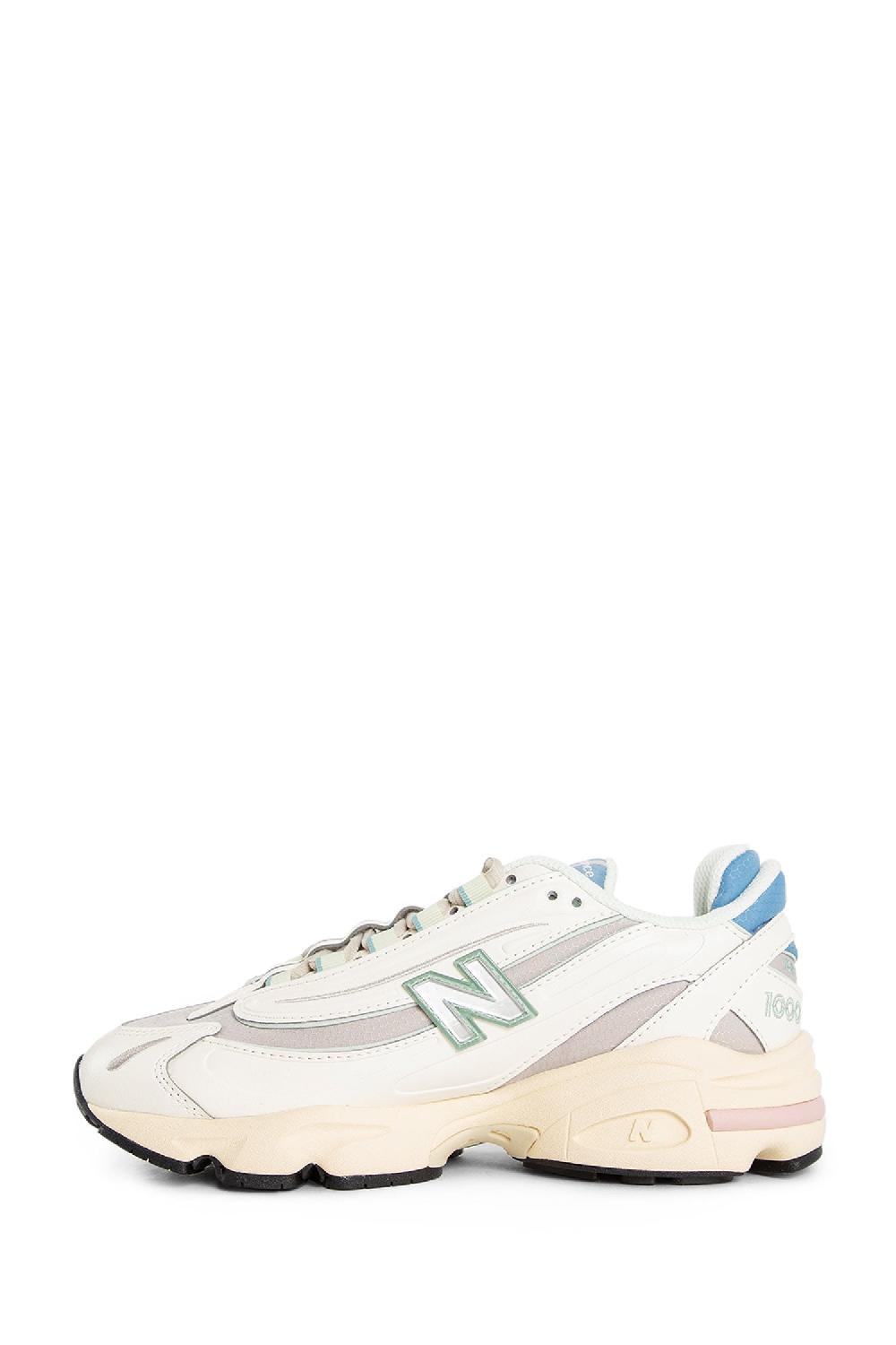 Antonioli NEW BALANCE UNISEX WHITE SNEAKERS