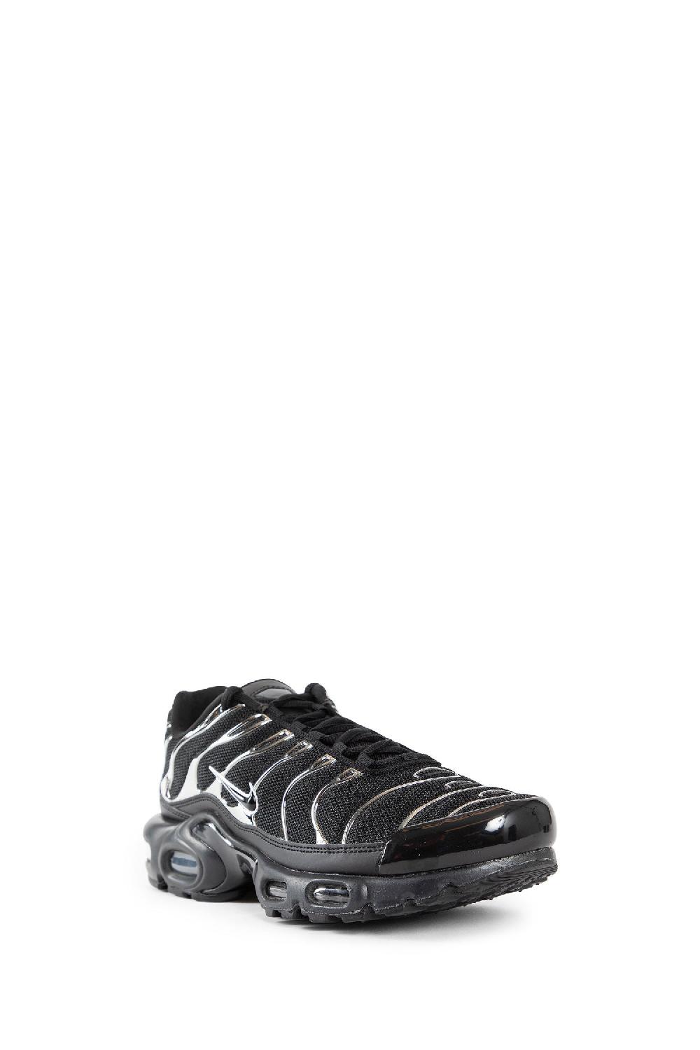 Antonioli NIKE UNISEX BLACK SNEAKERS
