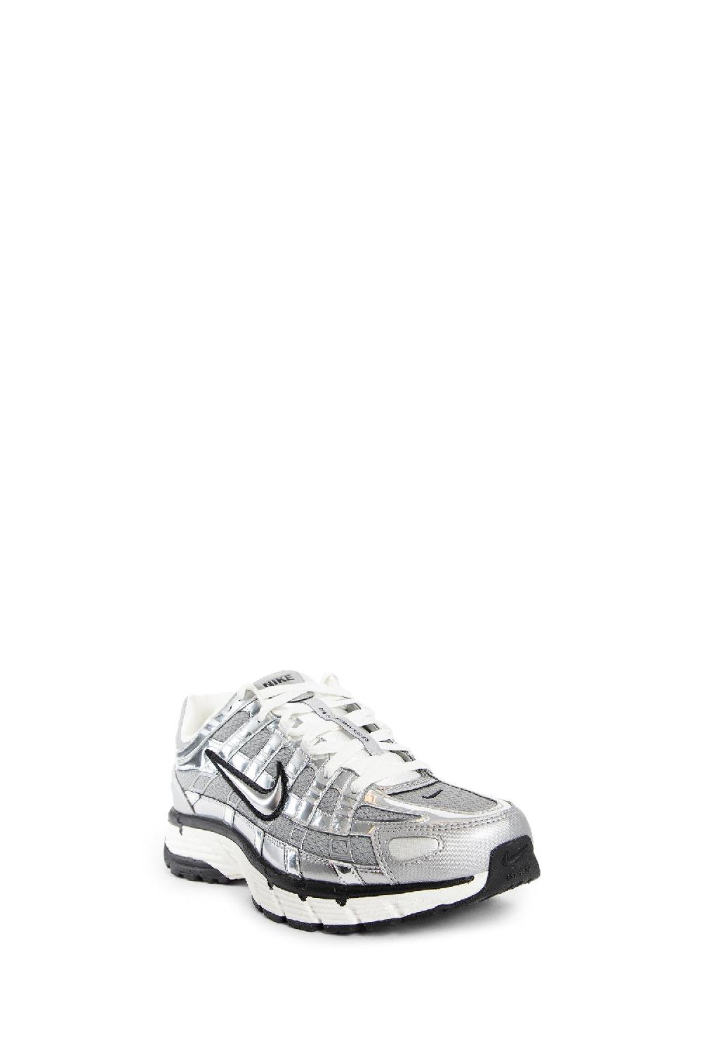 Antonioli NIKE UNISEX SILVER SNEAKERS